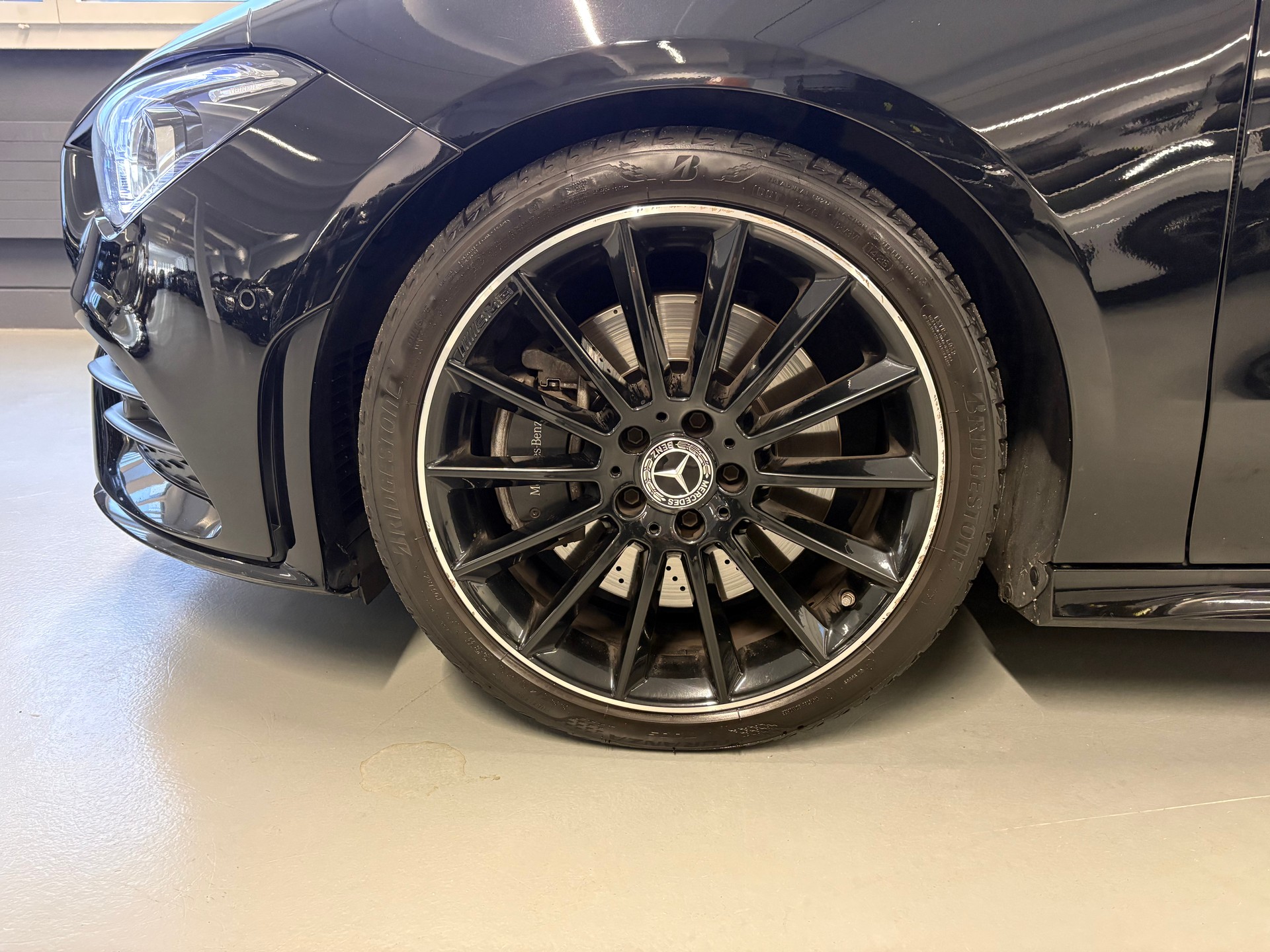 MERCEDES-BENZ CLA 250 4Matic AMG Line 7G-DCT-image-6