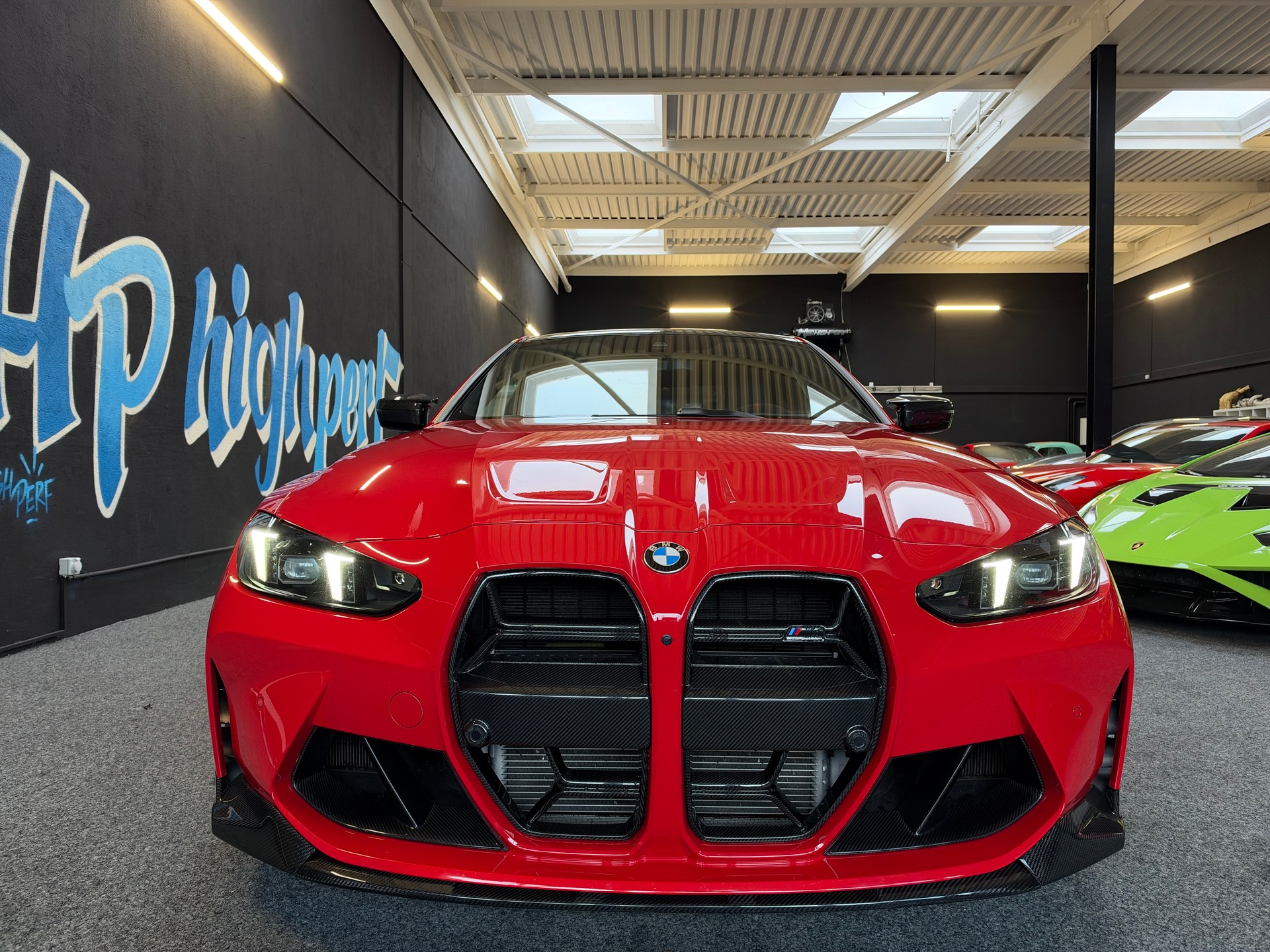BMW M4 Coupé Competition / St.James red / Ceramic / Carbon-image-1