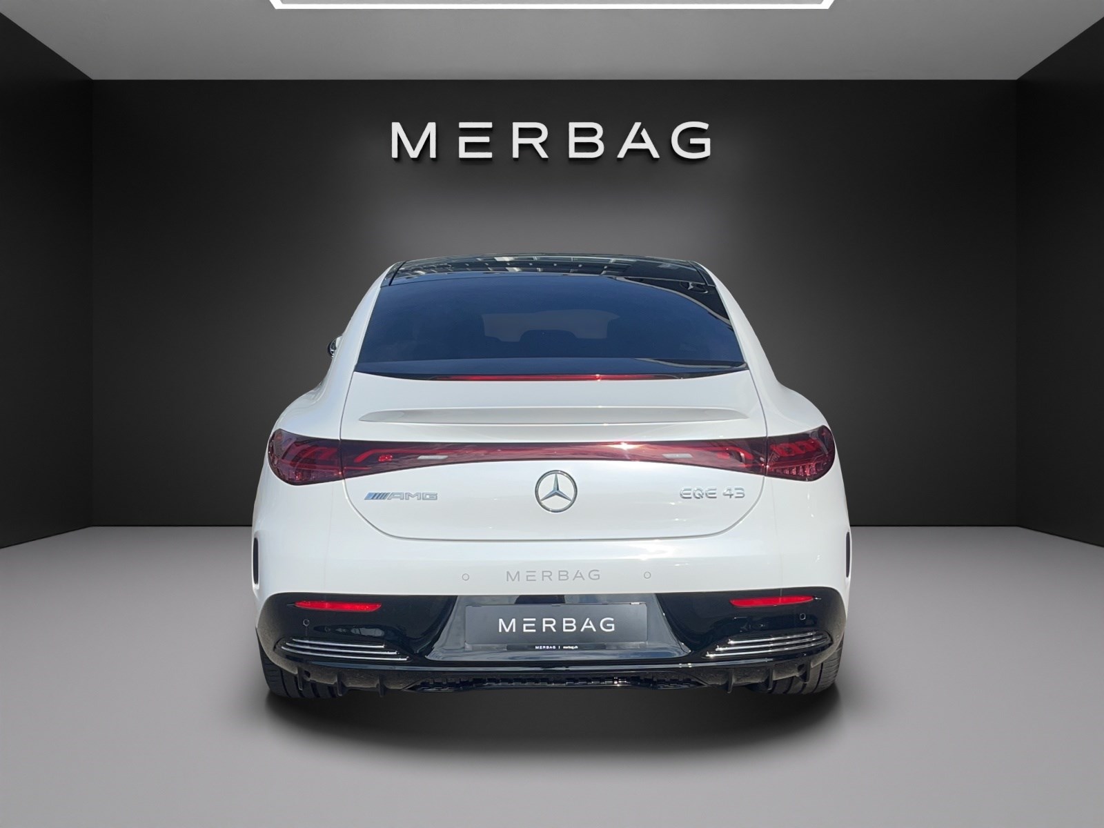 MERCEDES-BENZ EQE 43 AMG 4 Matic-image-4