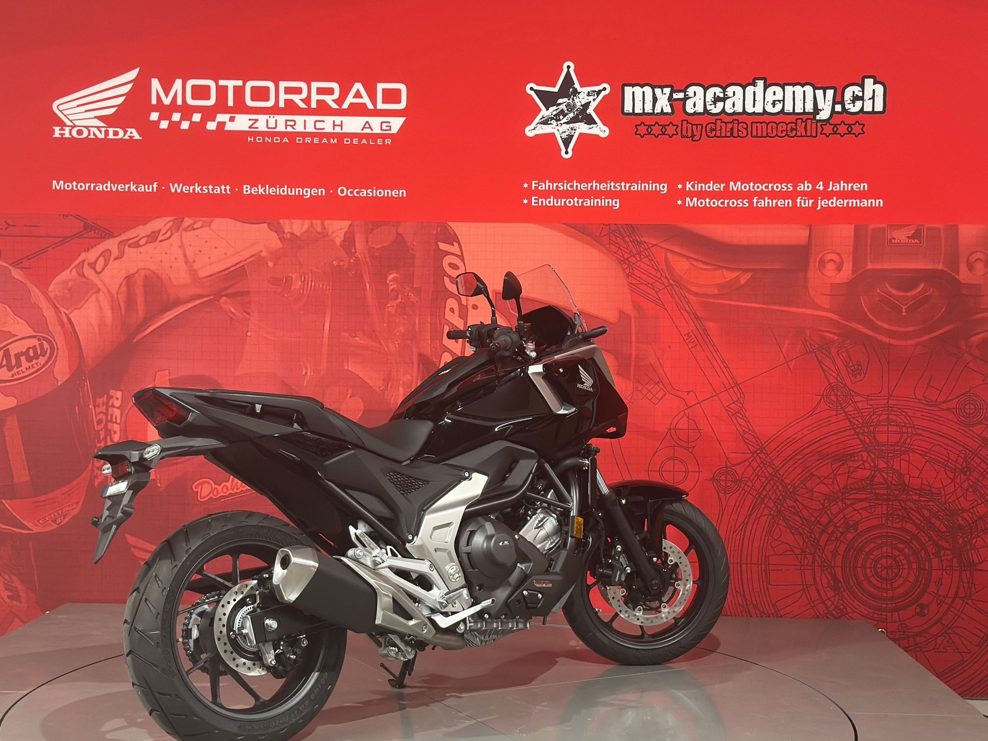 HONDA NC 750 X *Neufahrzeug*-showroom-element-3