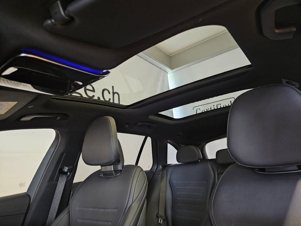 MERCEDES-BENZ C 220 d 4Matic Kombi AMG Line Swiss Star-image-4