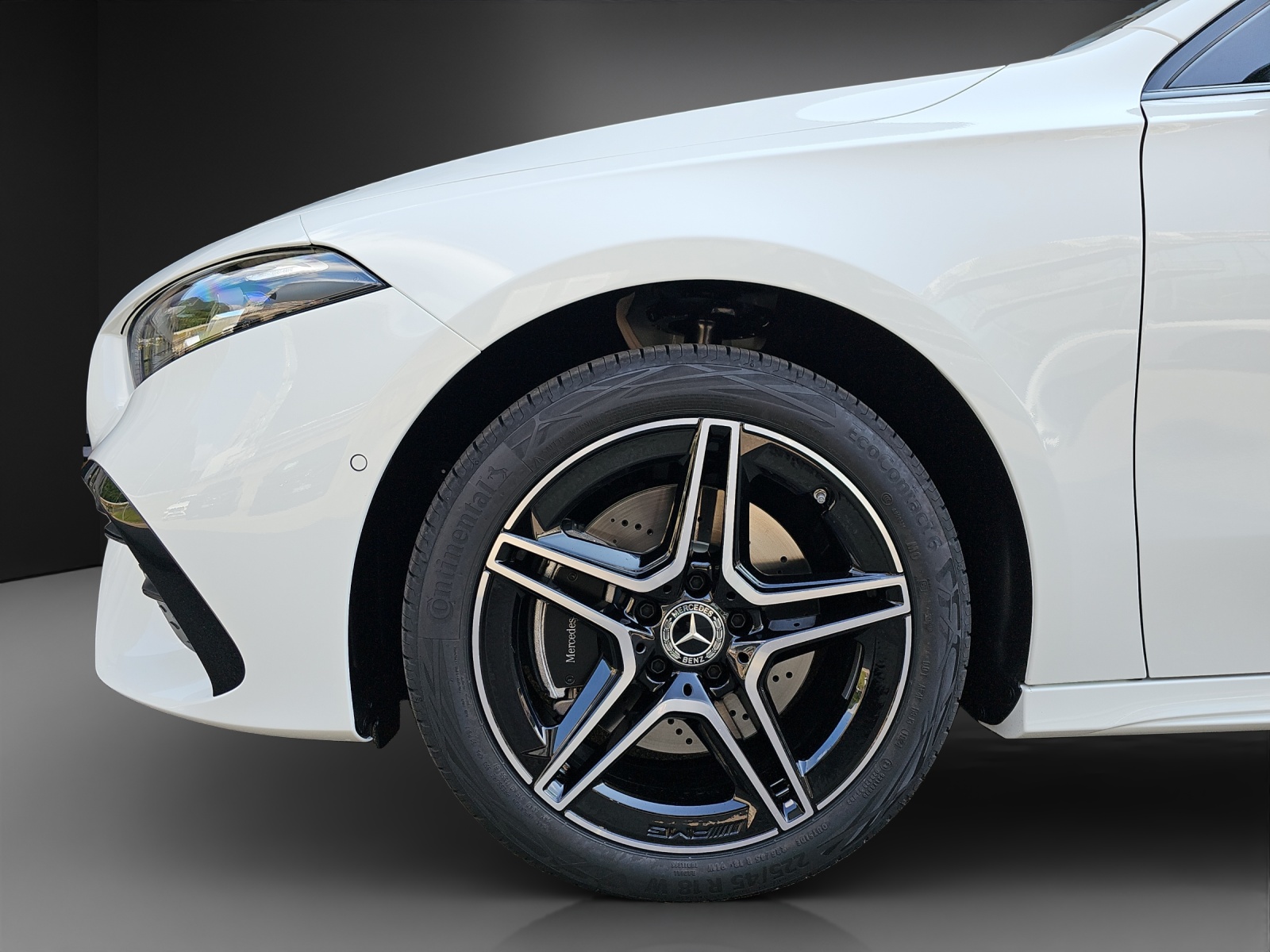 MERCEDES-BENZ A 250 e 8G-DCT-image-7