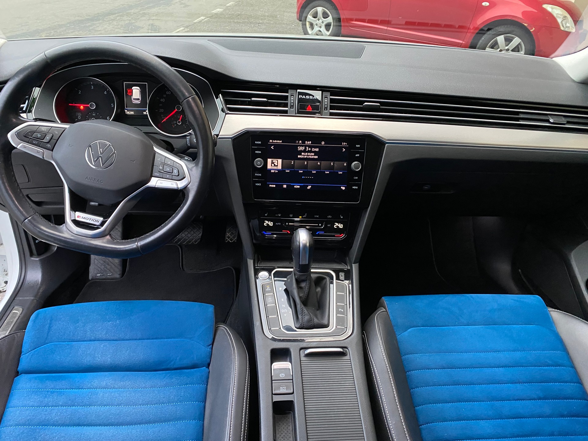 VW Passat 2.0 TDI BMT Elegance 4Motion DSG-image-3