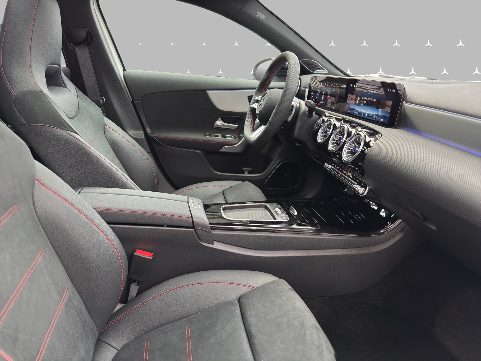 MERCEDES-BENZ A 180 Night Star 7G-DCT-image-11