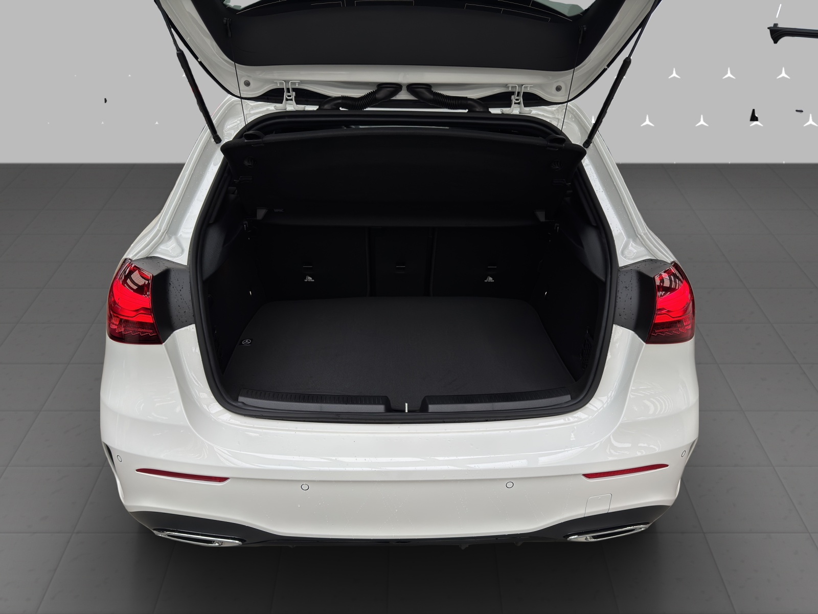 MERCEDES-BENZ A 180 Night Star 7G-DCT-image-7