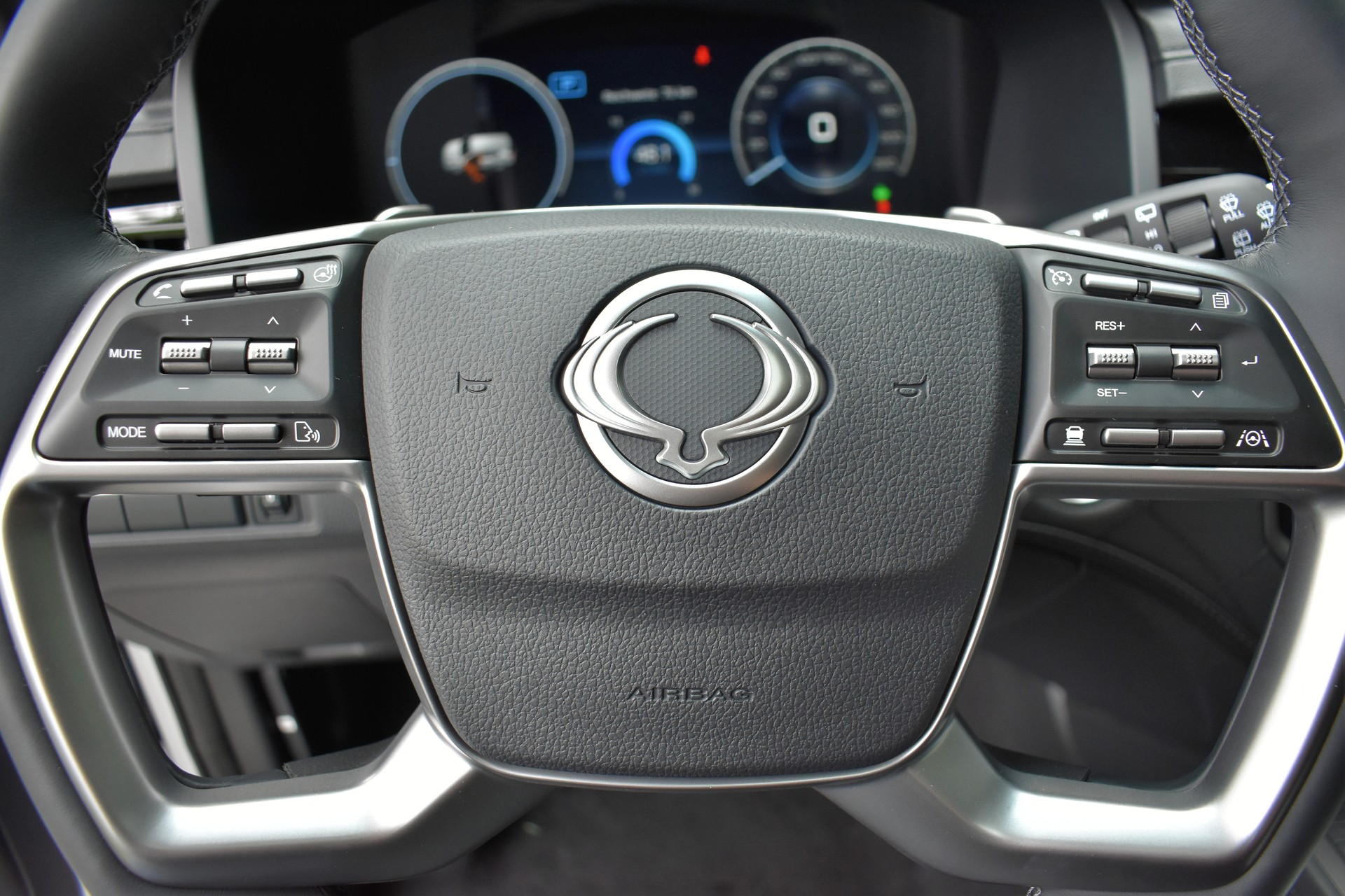 KGM-SsangYong Rexton 2.2 CRDi Blackline 4WD AT-image-9