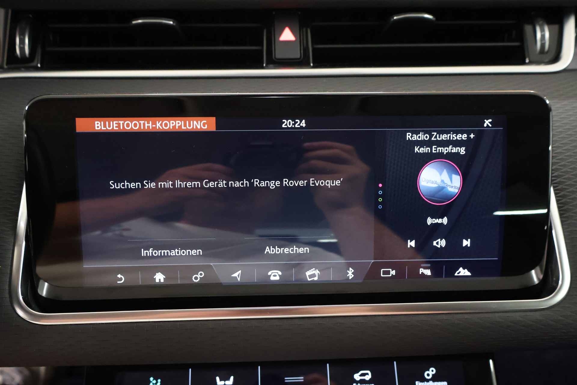 LAND ROVER Range Rover Evoque P 200 MHEV S AT9-image-26
