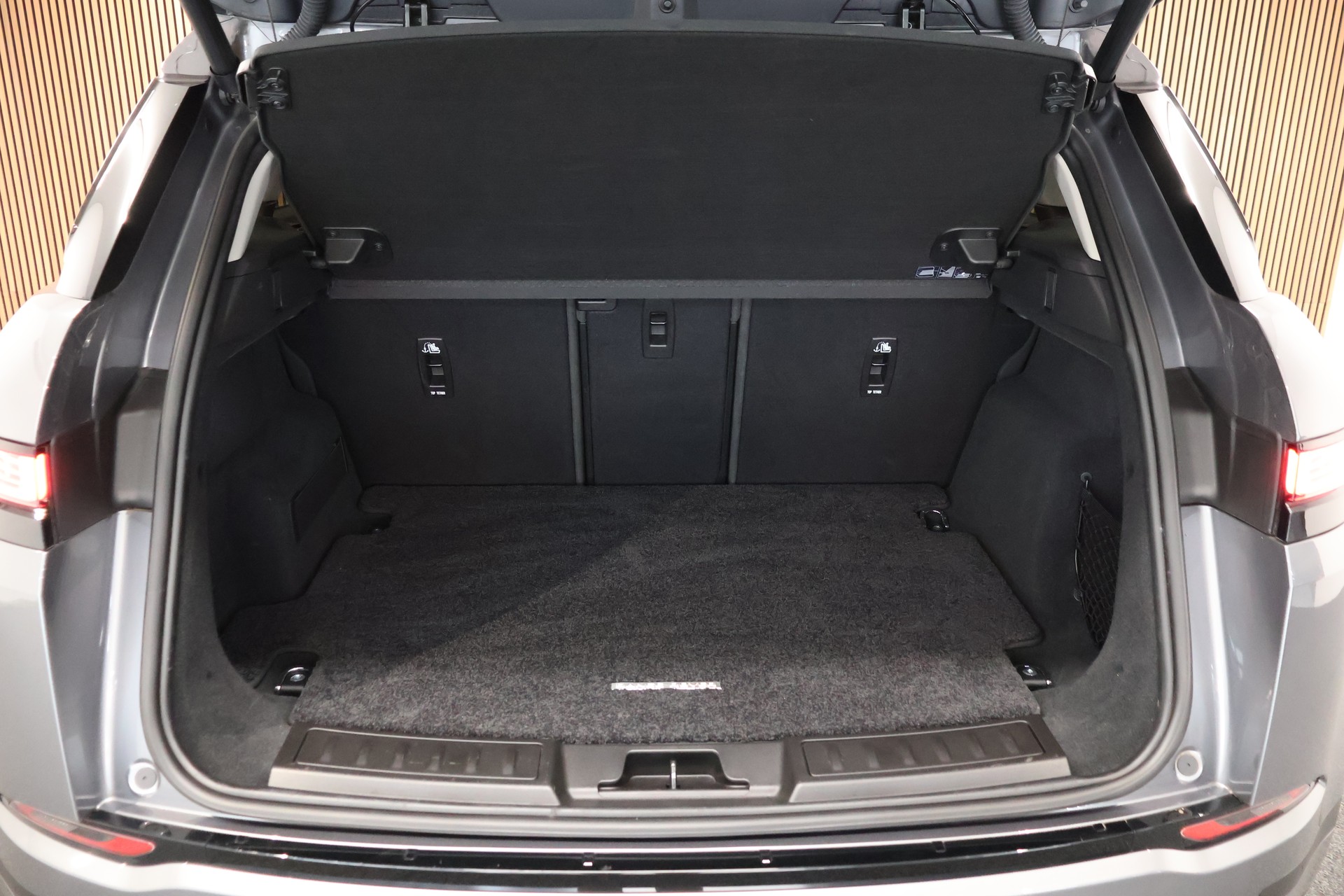 LAND ROVER Range Rover Evoque P 200 MHEV S AT9-image-11