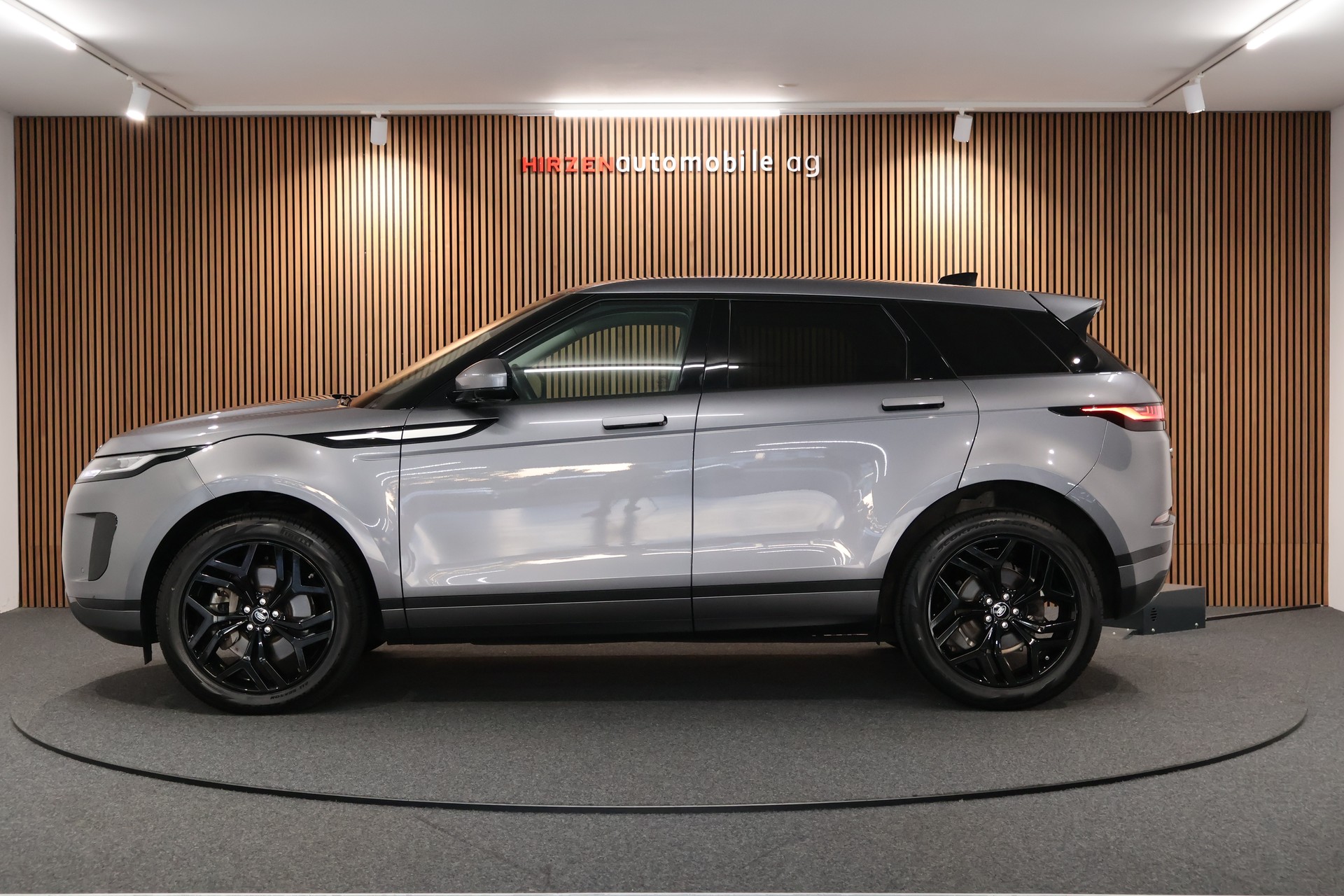 LAND ROVER Range Rover Evoque P 200 MHEV S AT9-image-1