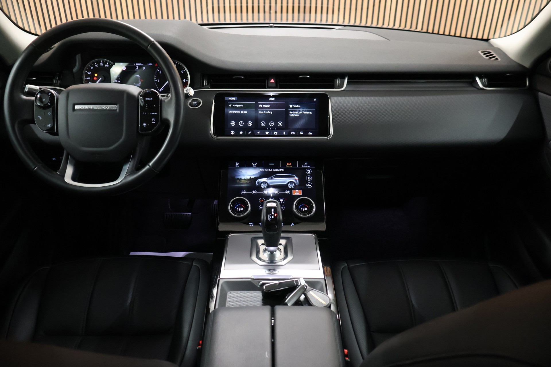 LAND ROVER Range Rover Evoque P 200 MHEV S AT9-image-15