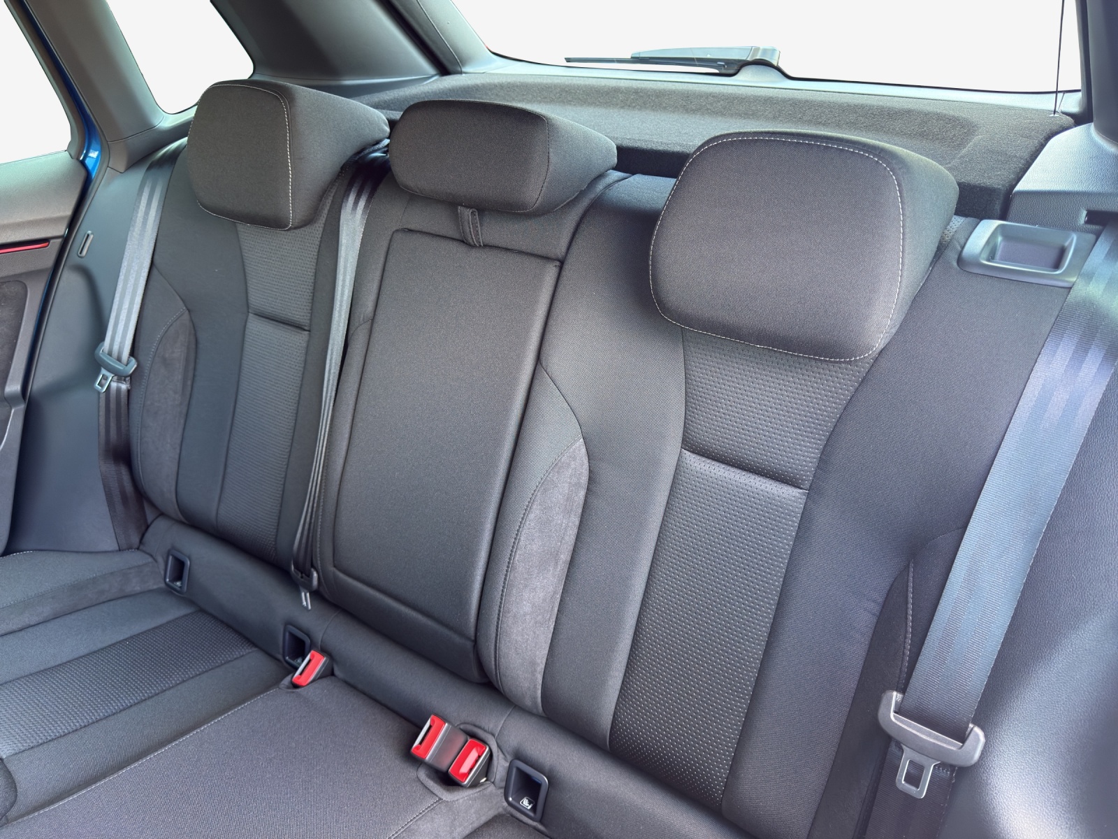 SKODA Kamiq 1.0 TSI Dynamic DSG-image-11
