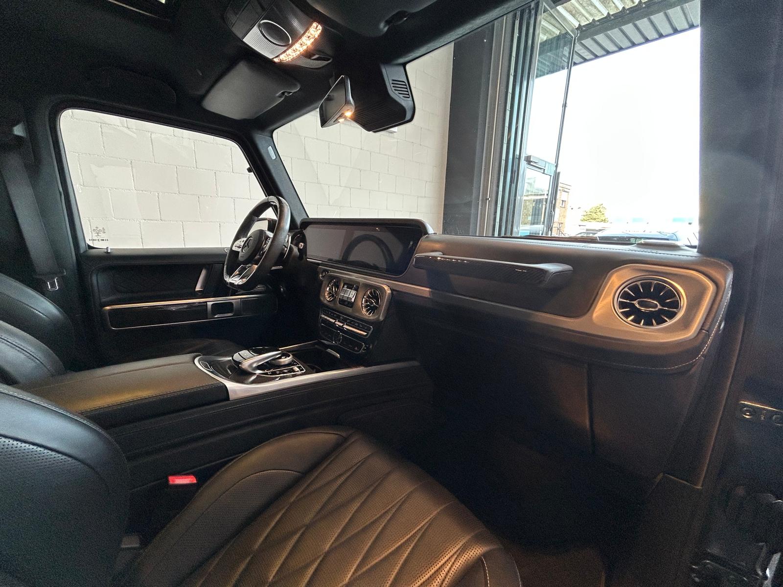 MERCEDES-BENZ G 63 AMG-image-10
