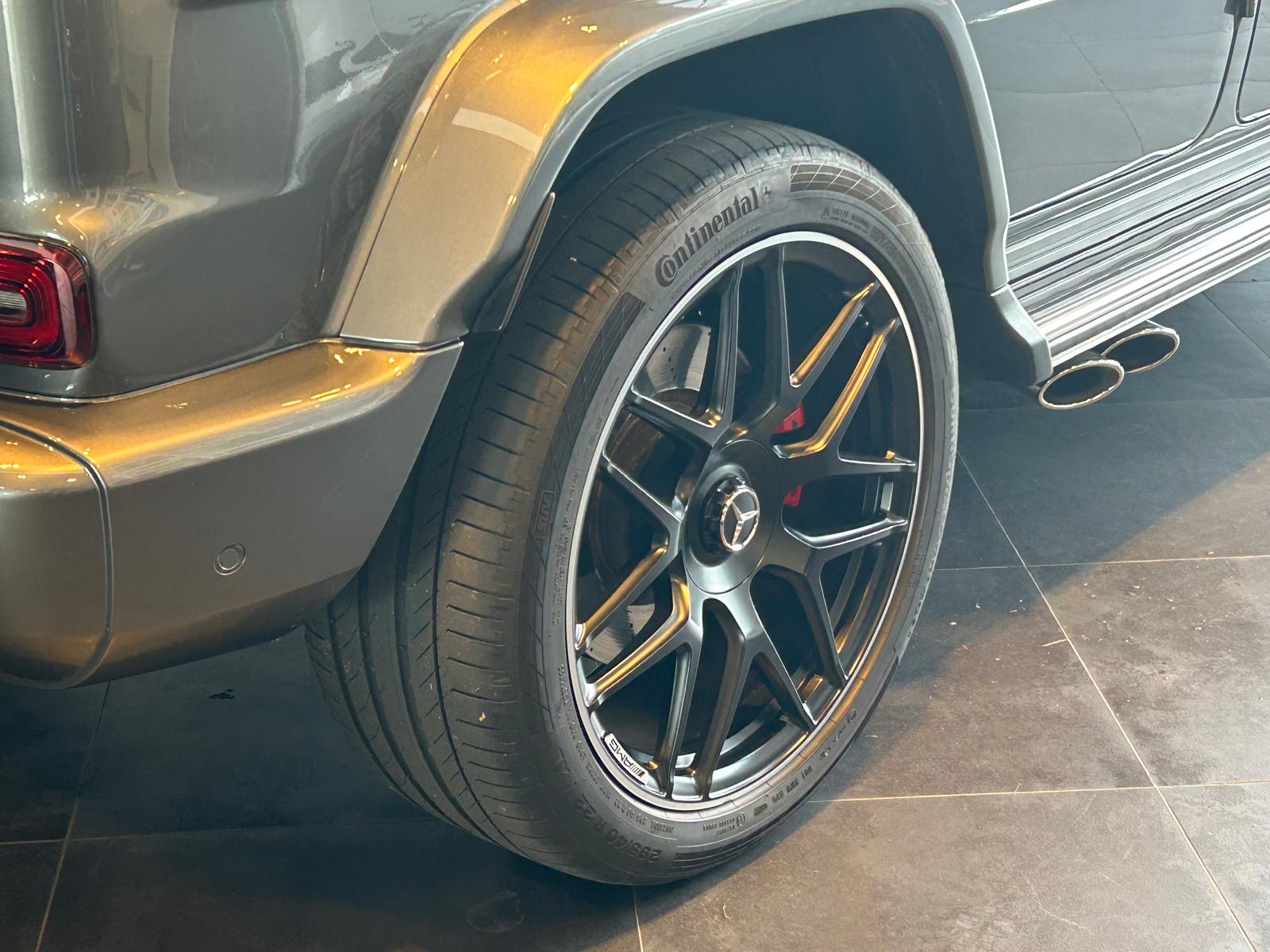 MERCEDES-BENZ G 63 AMG-image-7
