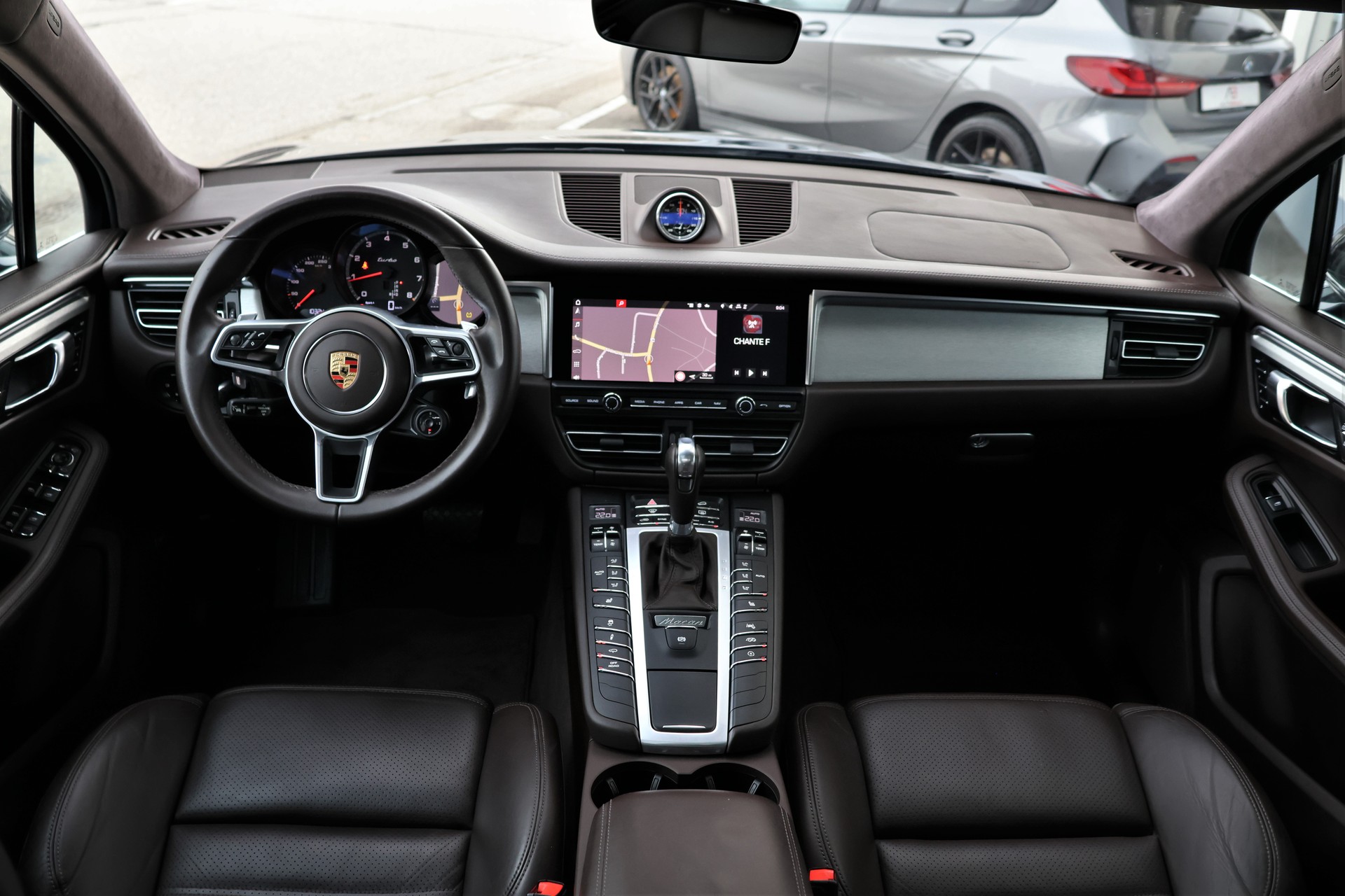 PORSCHE Macan Turbo PDK (CH)-image-15
