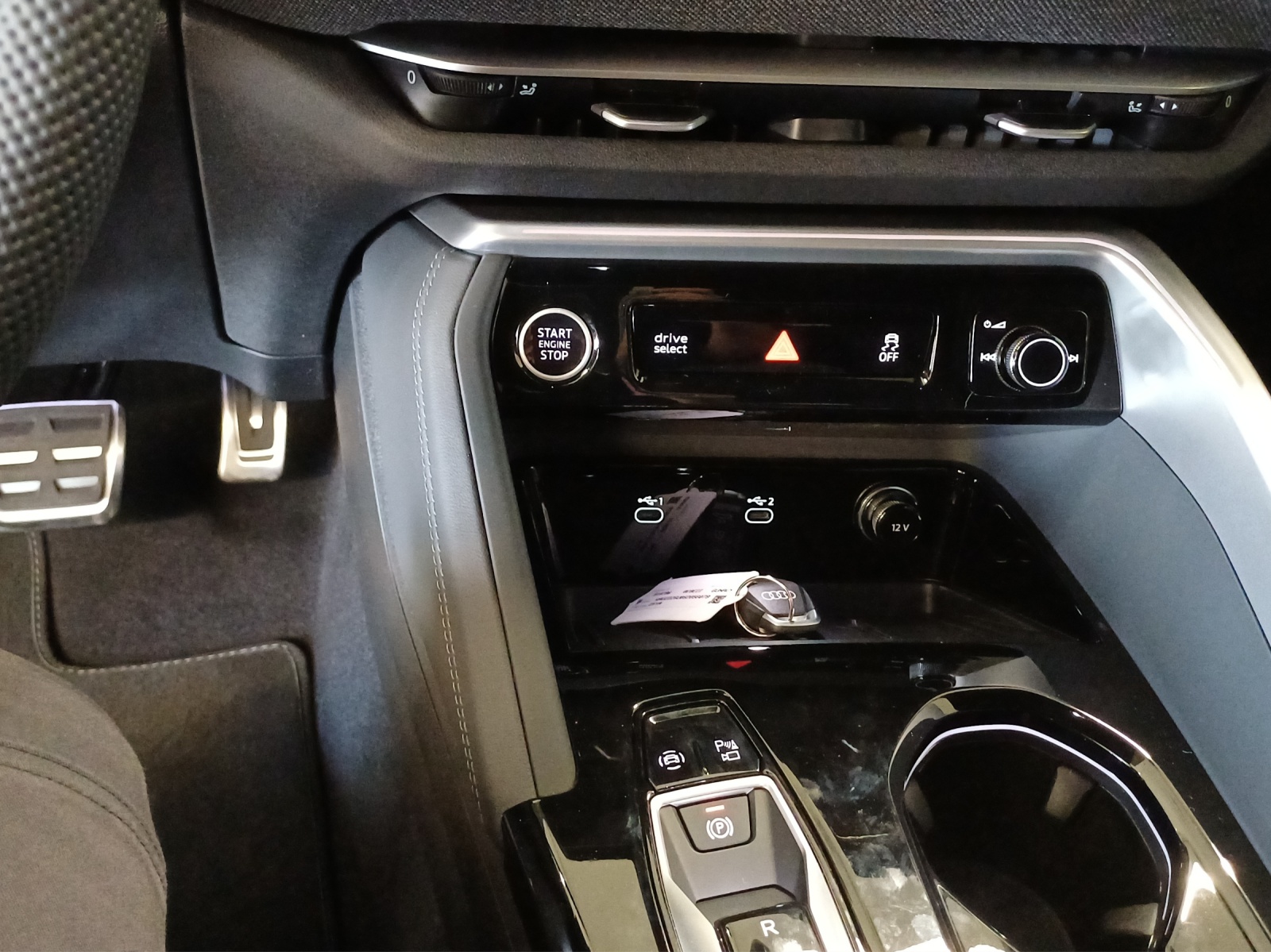AUDI Q5 Sportback TDI quattro 150 kW S-tronic-image-10