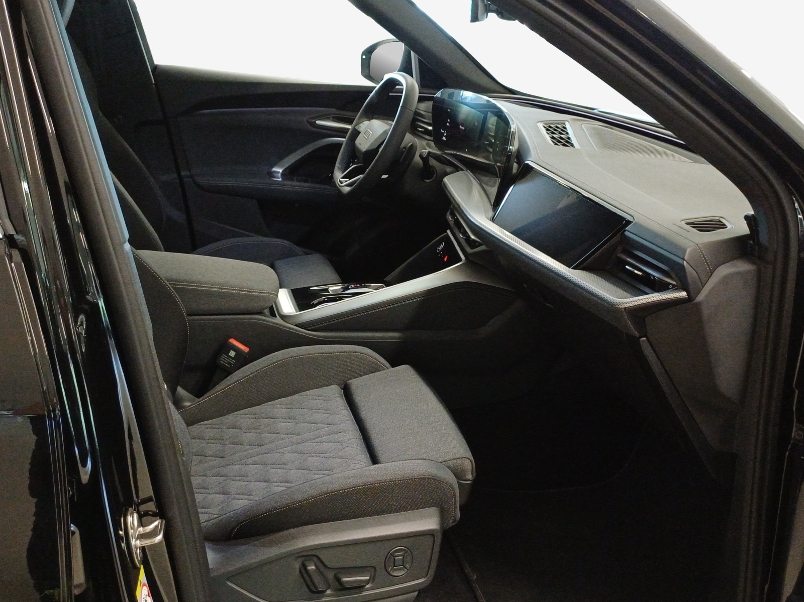 AUDI Q5 Sportback TDI quattro 150 kW S-tronic-image-15
