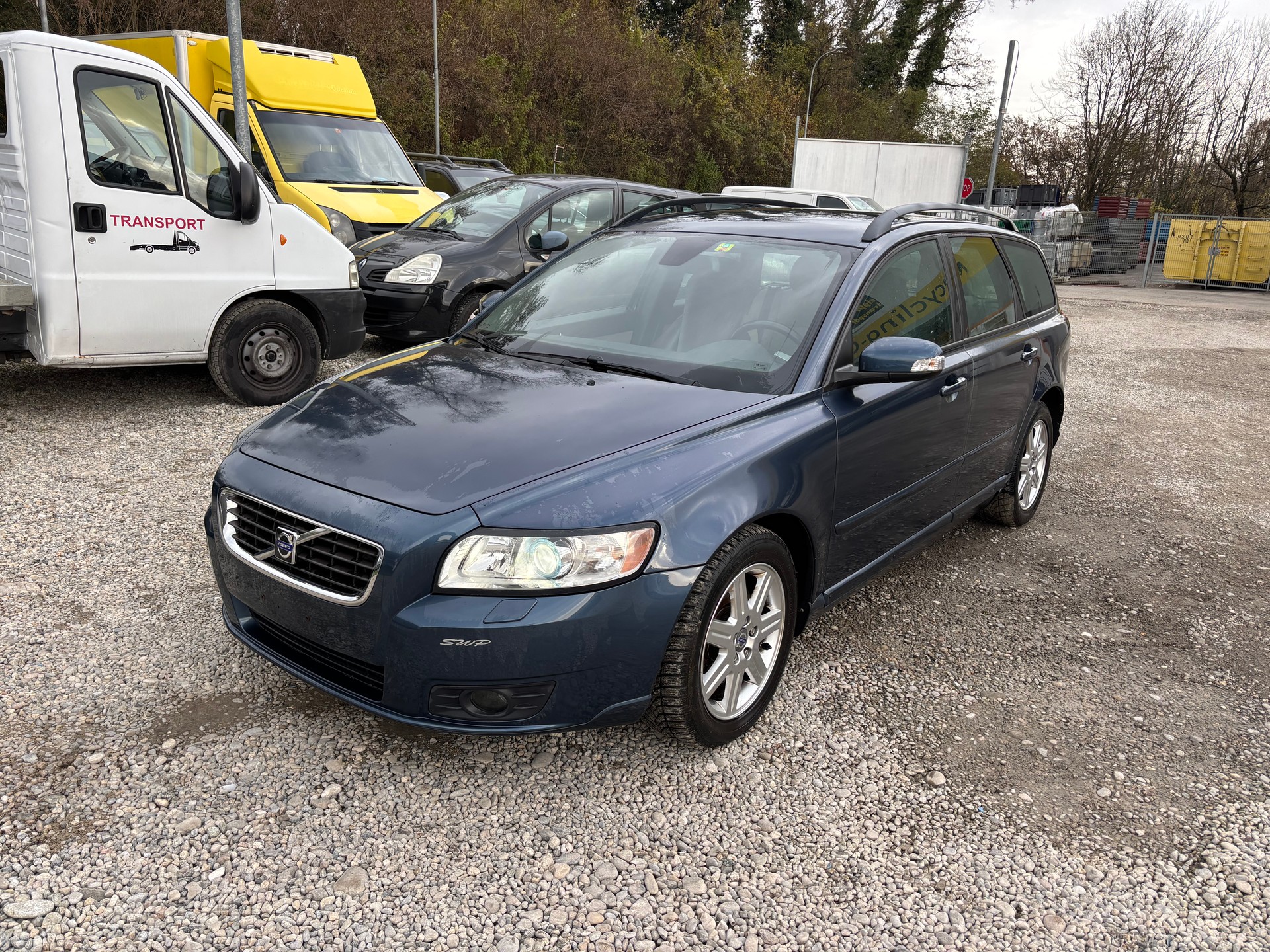 VOLVO V50 2.0D Kinetic-image-0