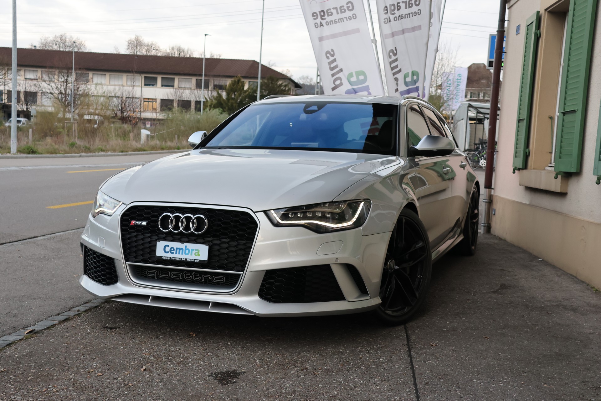 AUDI RS6 Avant 4.0 TFSI V8 quattro Tiptronic-image-0