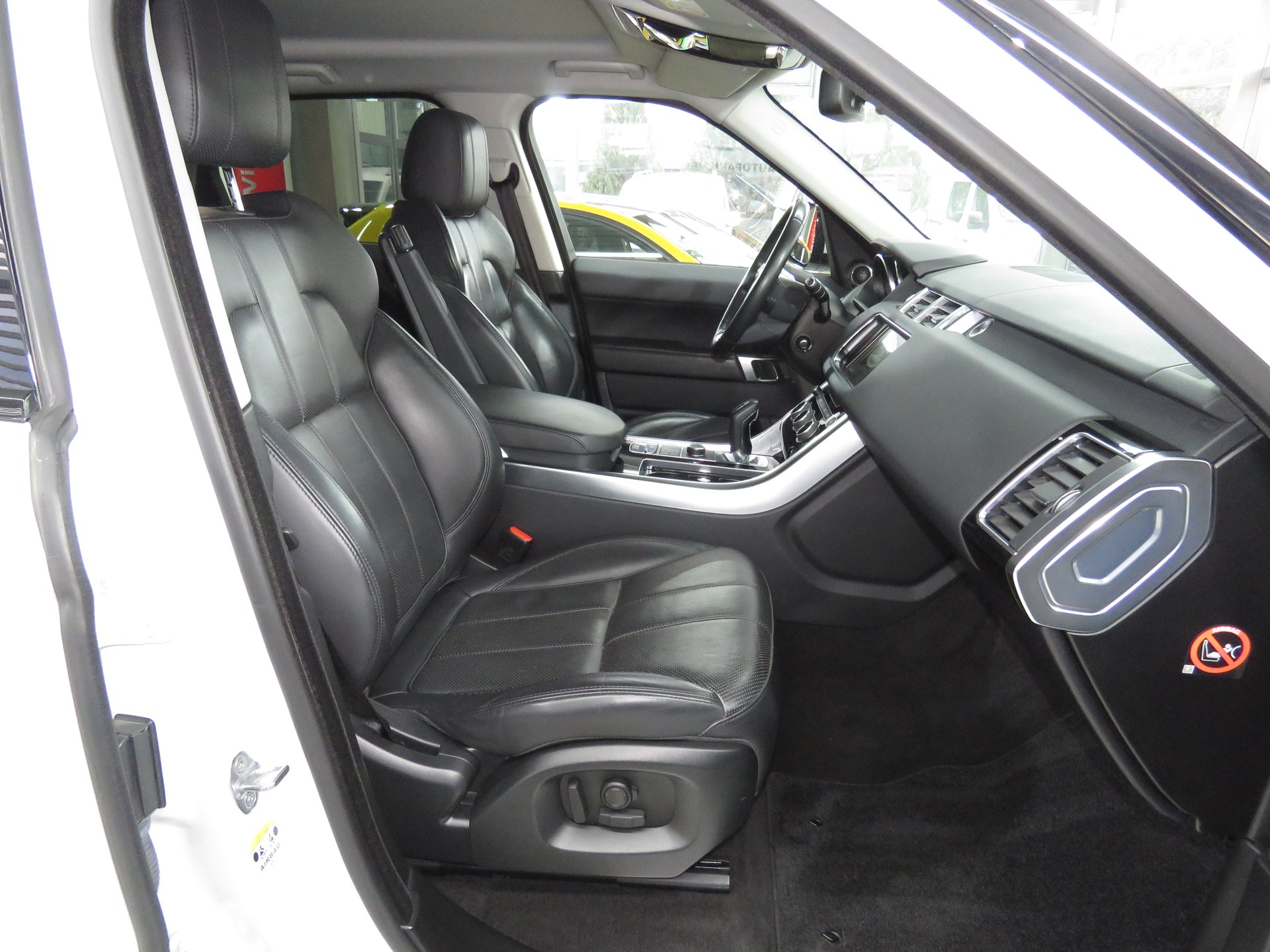 LAND ROVER Range Rover Sport 3.0 SDV6 HSE Automat (AHK 3.5 t)-image-11