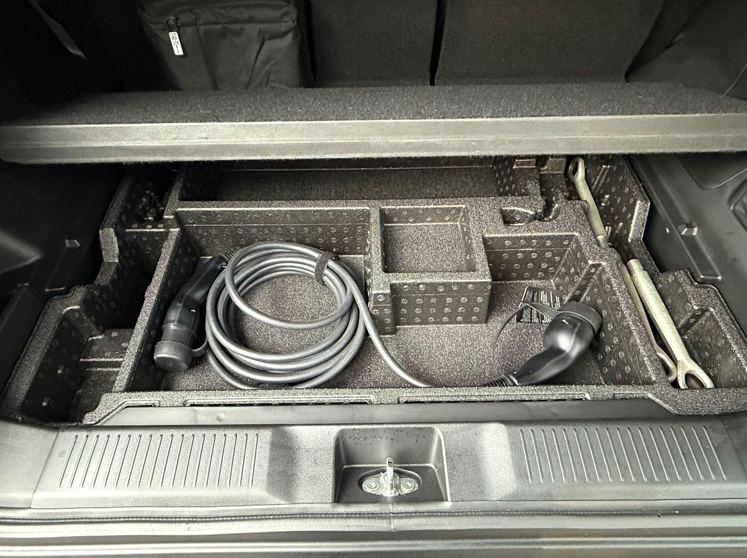 SUZUKI e Vitara Compact Top 4x4-image-7