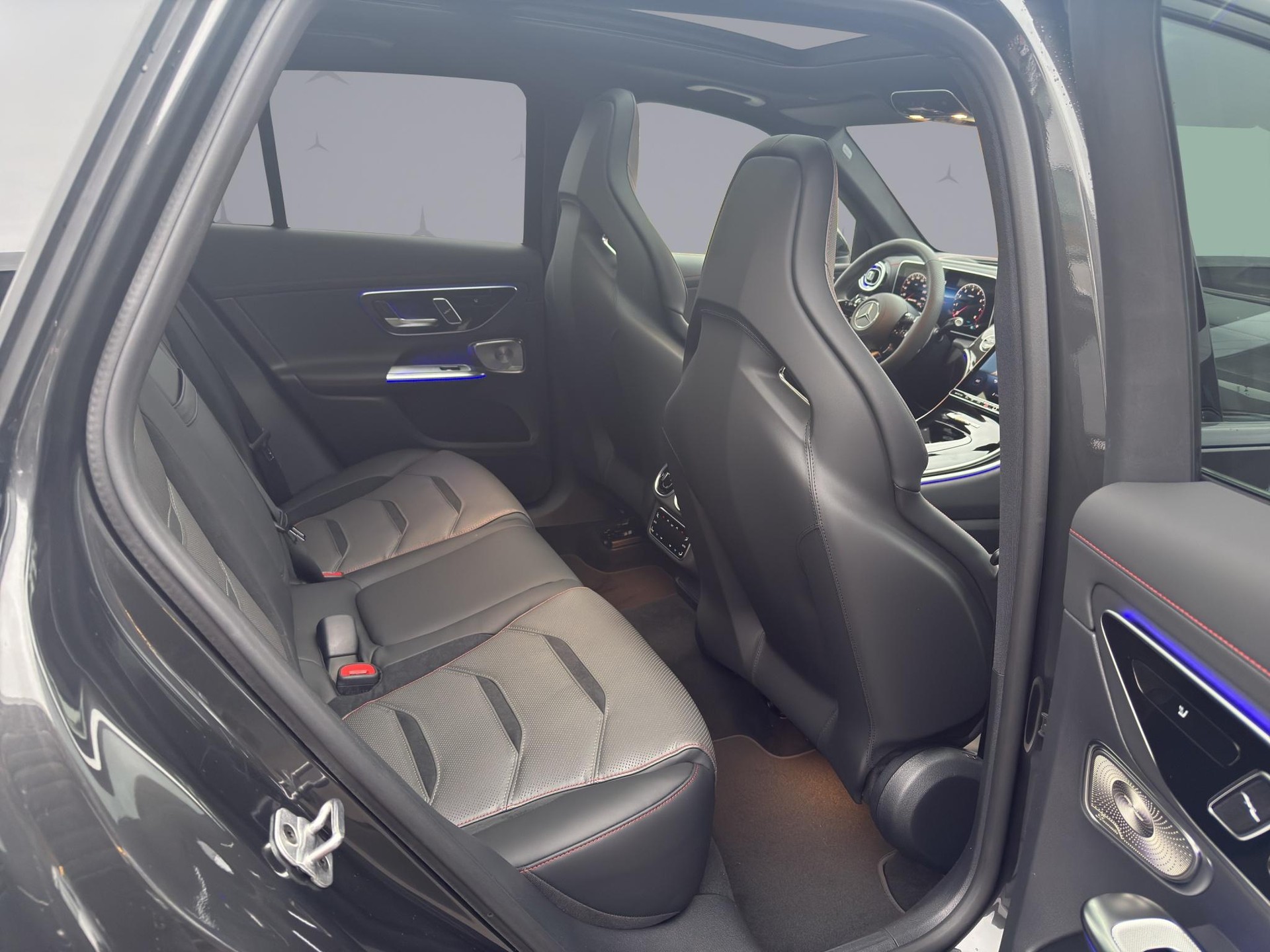 MERCEDES-BENZ GLC 43 AMG Executive Edition 4matic-image-17
