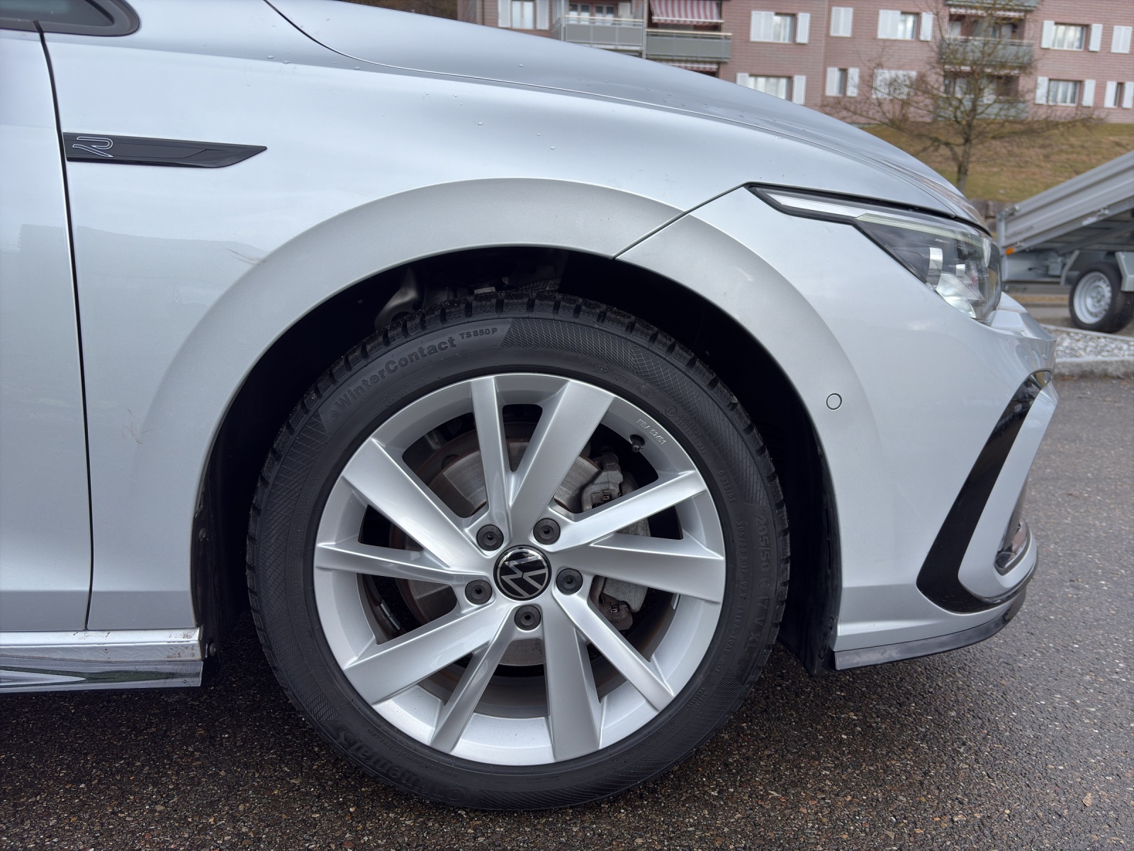 VW Golf VIII 1.5 eTSI R-Line DSG-image-15