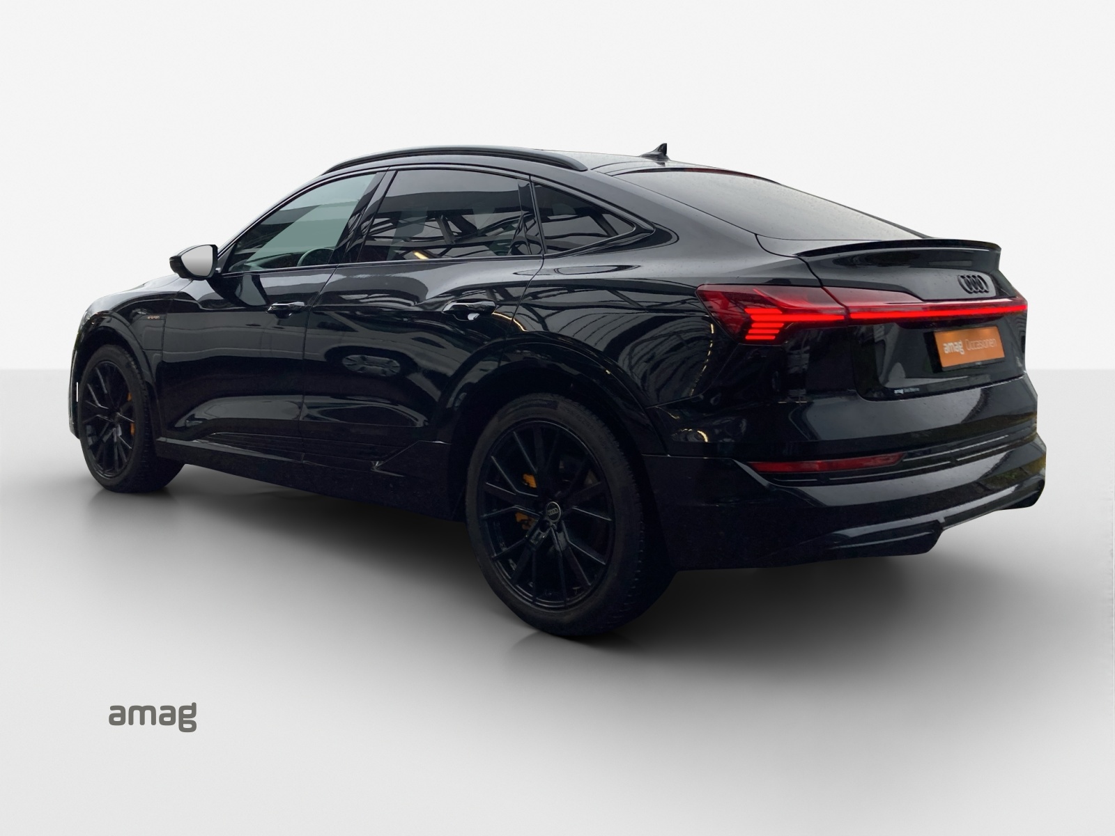 AUDI e-tron 55 Sportback S Line Black Edition quattro-image-2