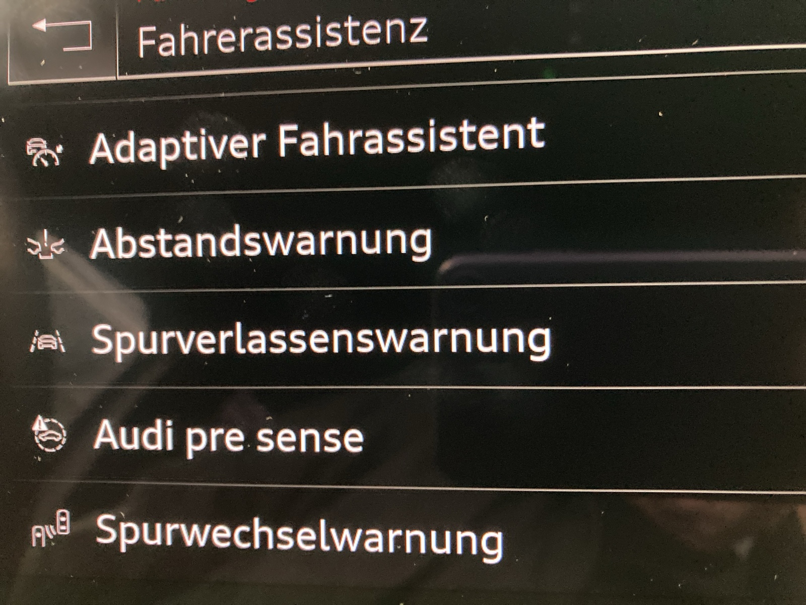 AUDI e-tron 55 Sportback S Line Black Edition quattro-image-15