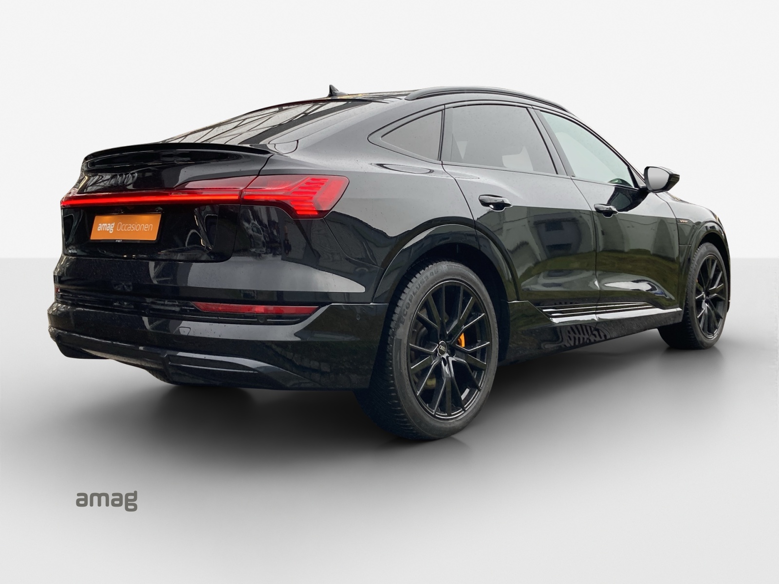 AUDI e-tron 55 Sportback S Line Black Edition quattro-image-5