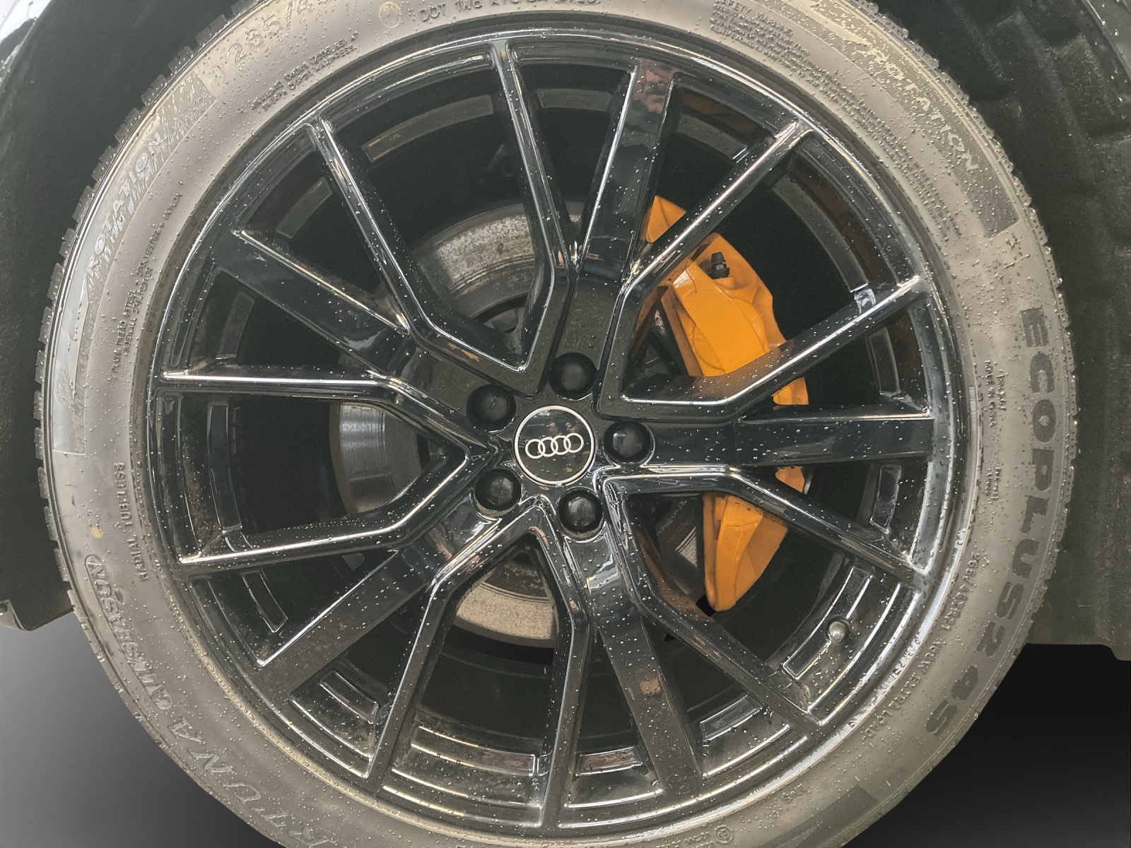 AUDI e-tron 55 Sportback S Line Black Edition quattro-image-16
