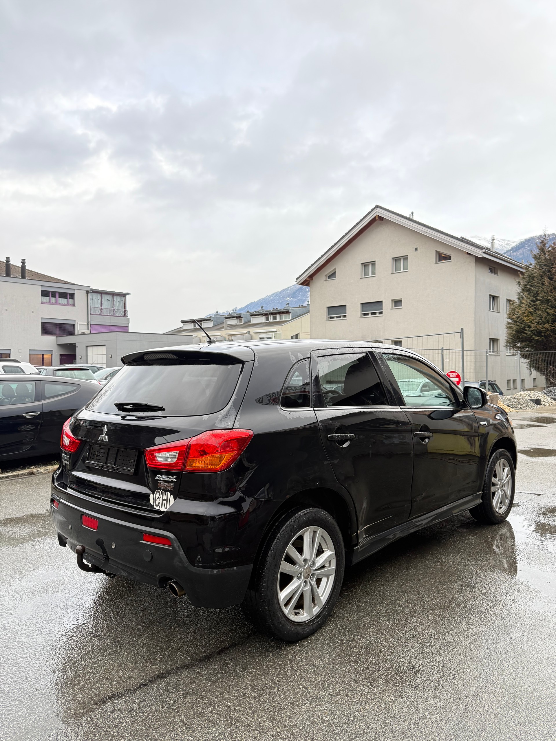 MITSUBISHI ASX 1.8 DID Invite 4WD-image-3