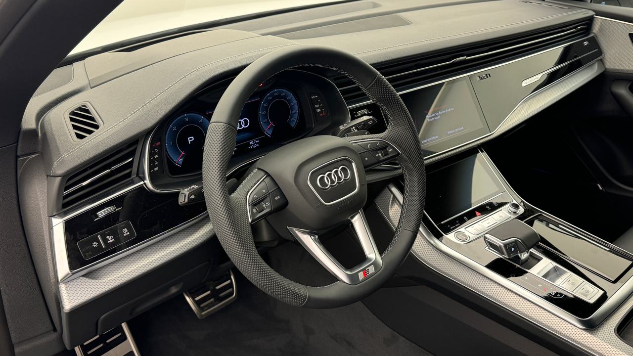 AUDI Q8 SUV TDI quattro 210 kW S line-image-6