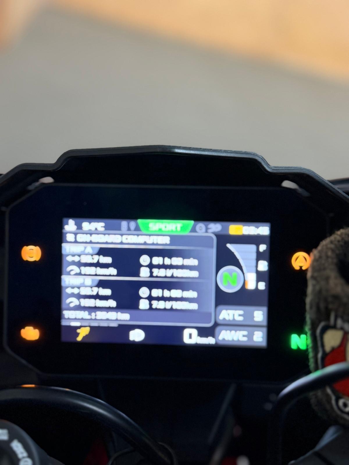 APRILIA RSV4 1100 E5+ Factory-image-13