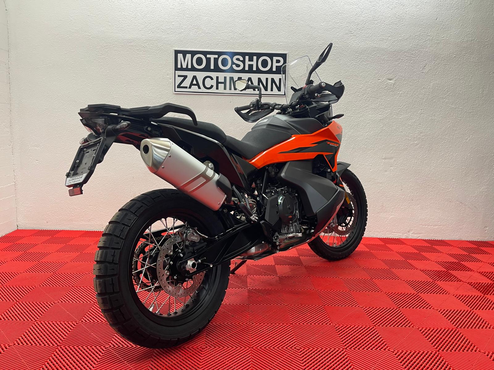 KTM 790 Adventure-image-4