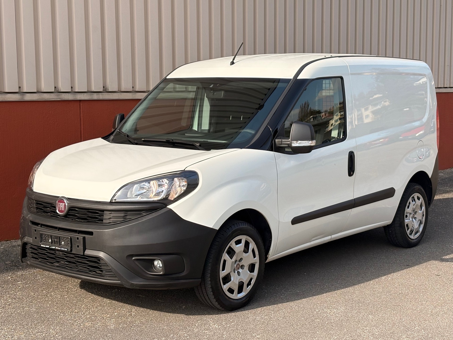 FIAT Doblò 1.4 MPI Cargo Easy Pro-image-0