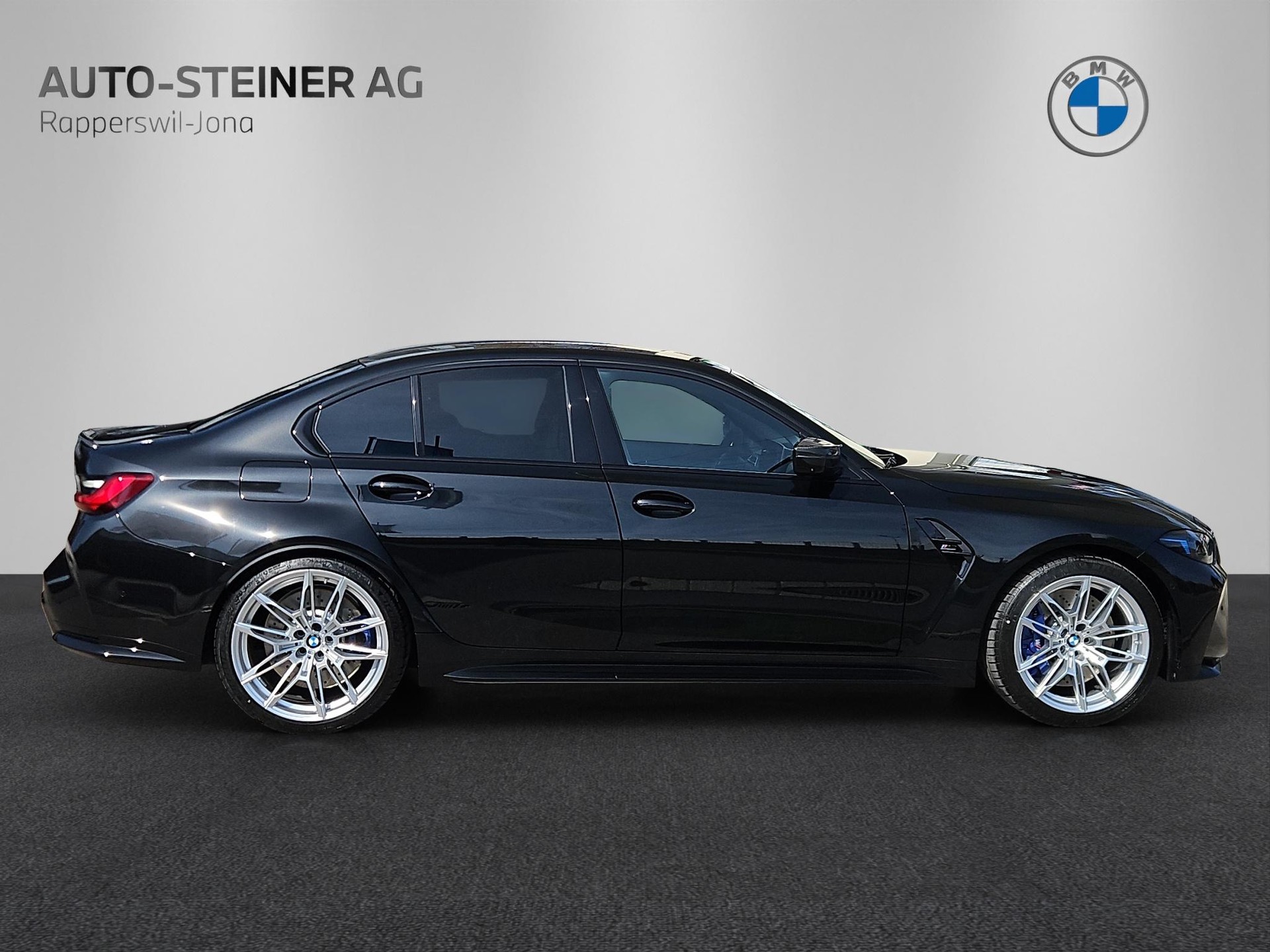 BMW M3 Competition xDrive-image-5