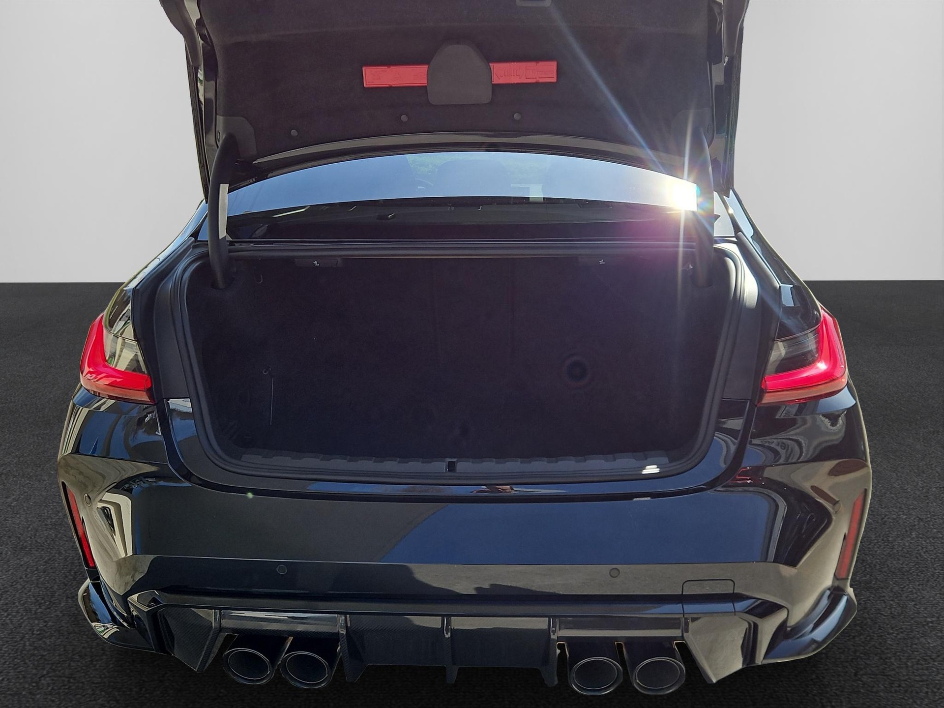 BMW M3 Competition xDrive-image-21