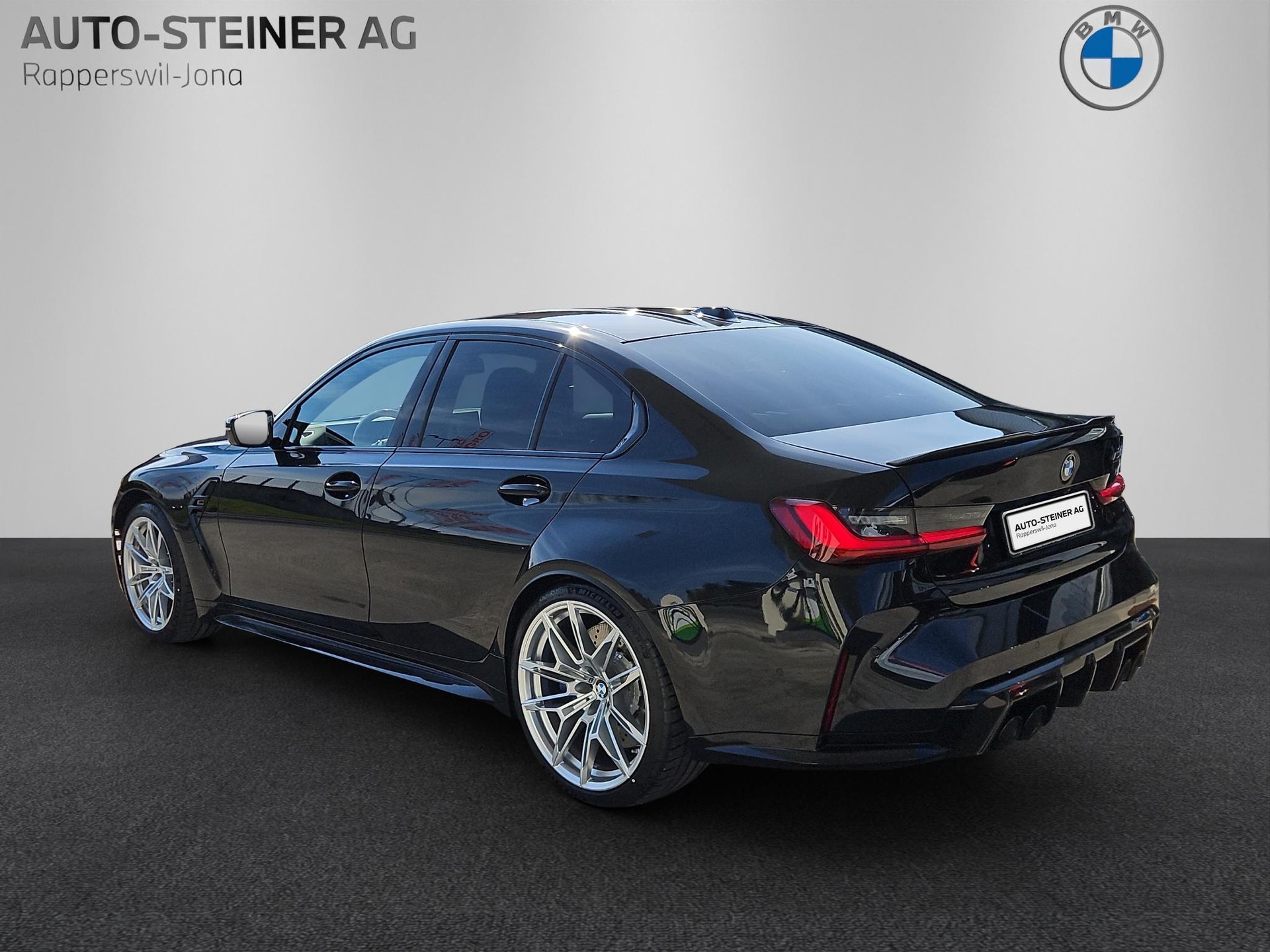 BMW M3 Competition xDrive-image-2