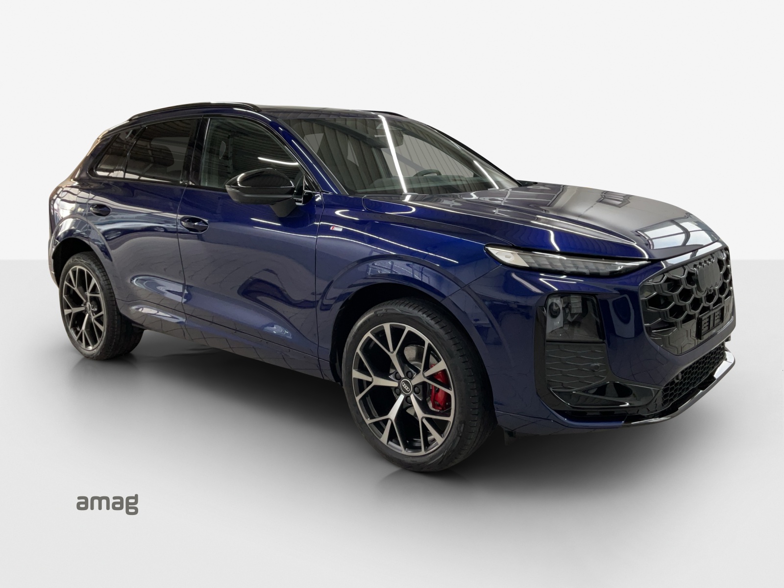 AUDI Q3 SUV 110 kW TFSI S tronic-image-5