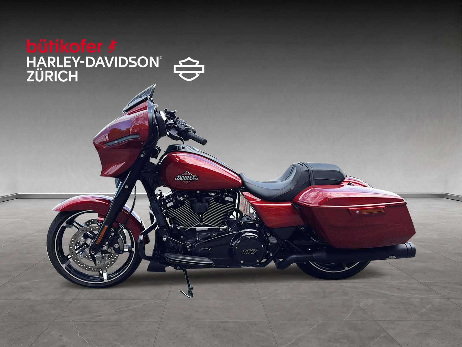 HARLEY-DAVIDSON FLHX Street Glide Black Finish 117-showroom-element-3