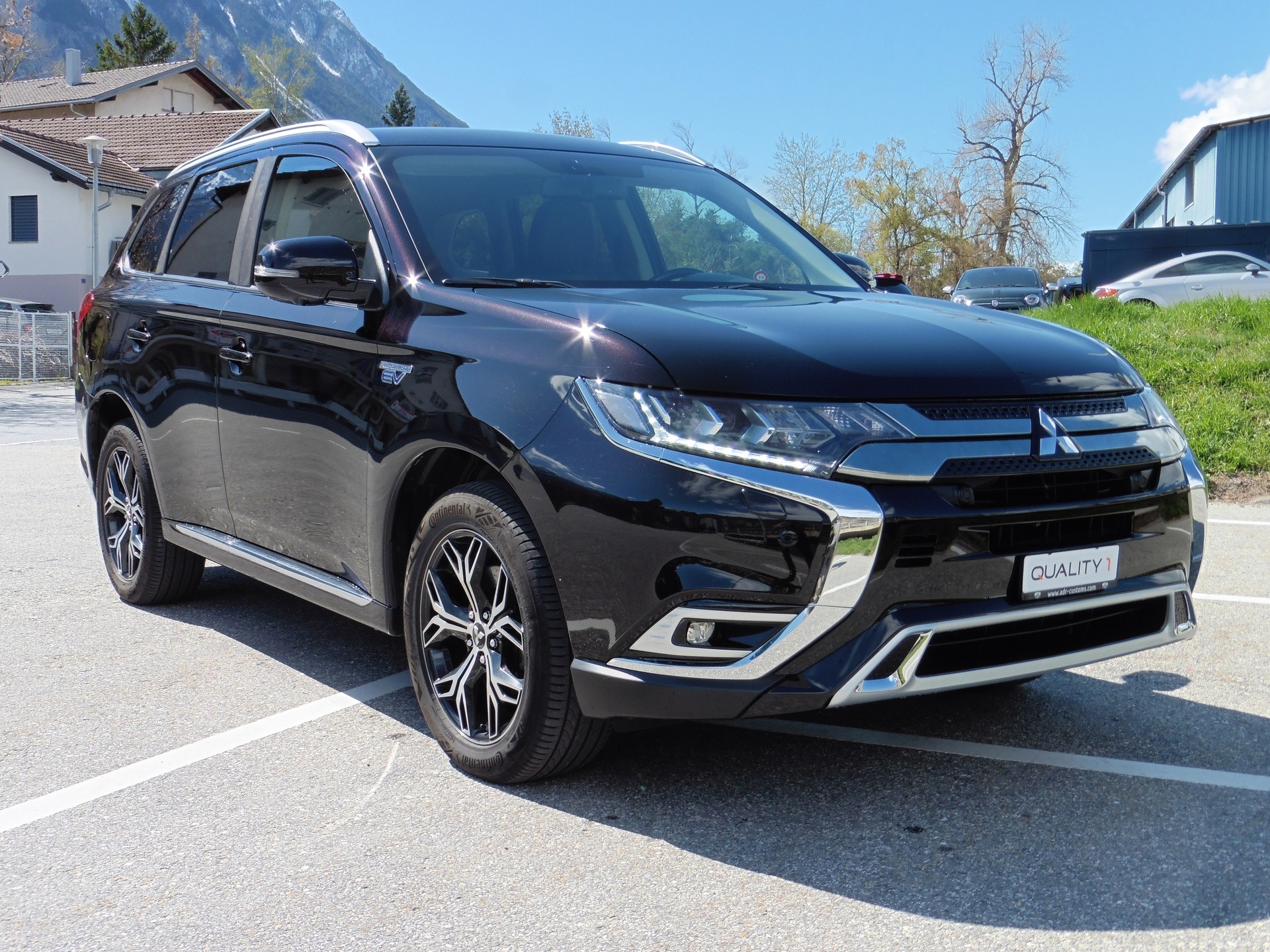 MITSUBISHI Outlander 2.4 PHEV Style 4WD Automatic-image-2