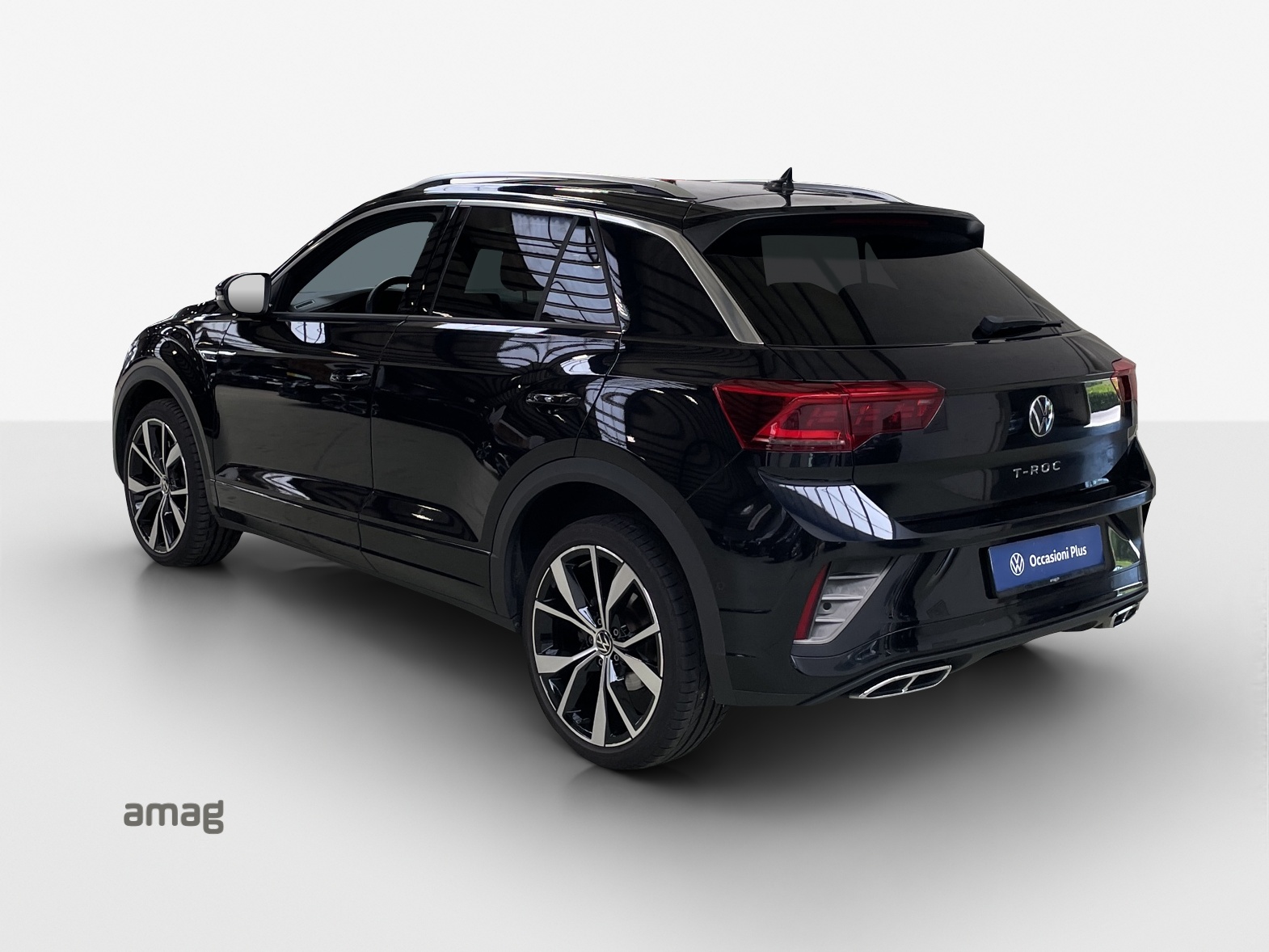 VW T-Roc 2.0 TSI R-Line DSG 4Motion-image-2