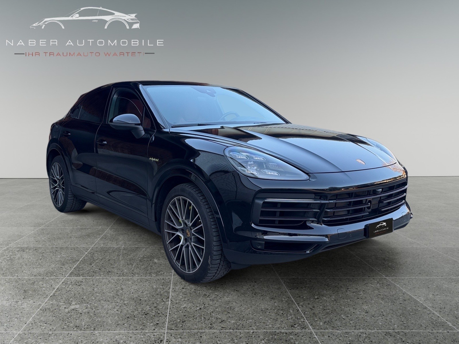 PORSCHE Cayenne Coupé E-Hybrid-image-6