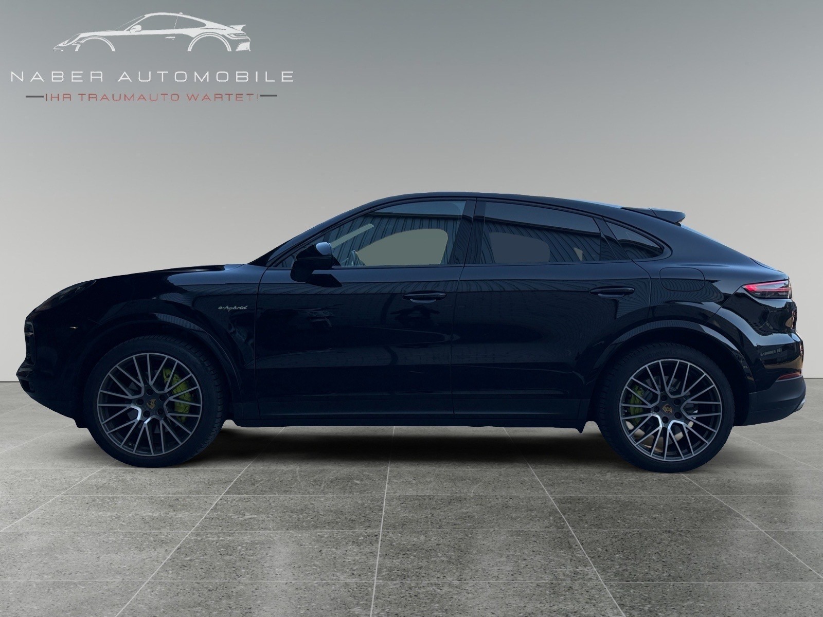 PORSCHE Cayenne Coupé E-Hybrid-image-1