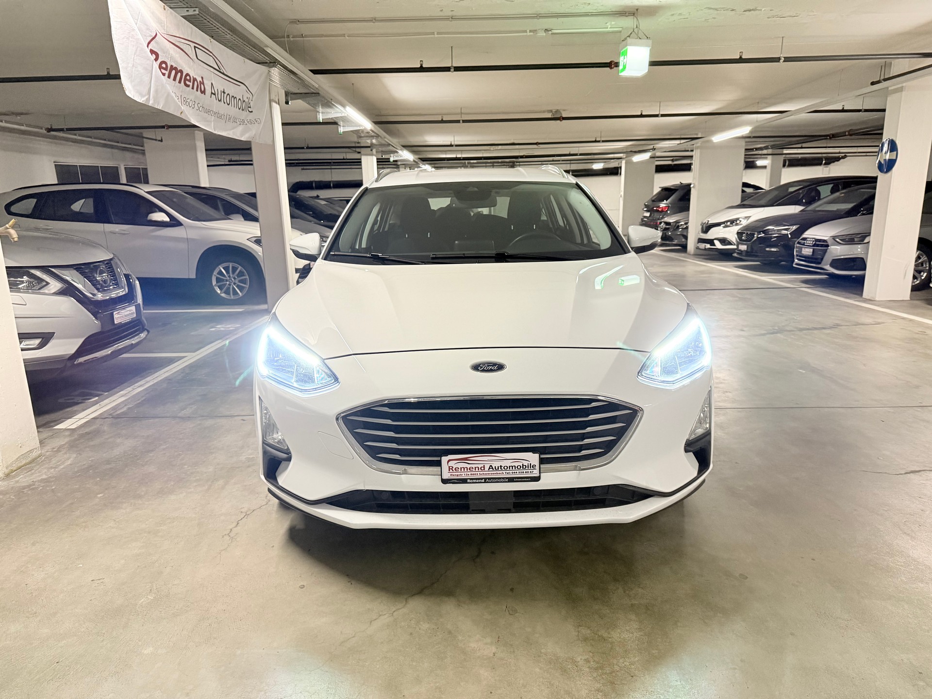 FORD Focus 1.5 TDCi Cool Connect Automatic-image-2