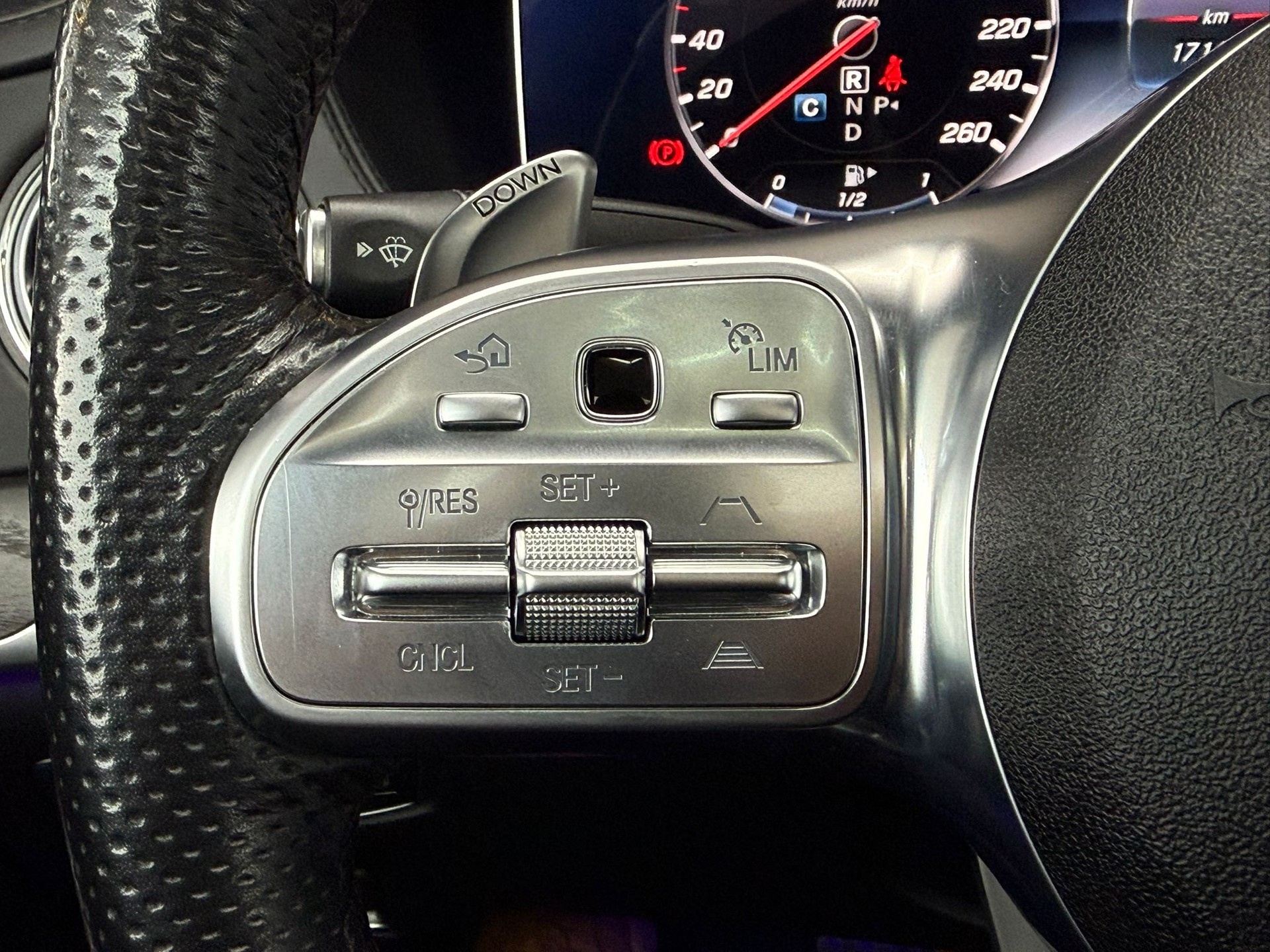 MERCEDES-BENZ S 400 d L AMG-Line 4Matic 9G-Tronic-image-26