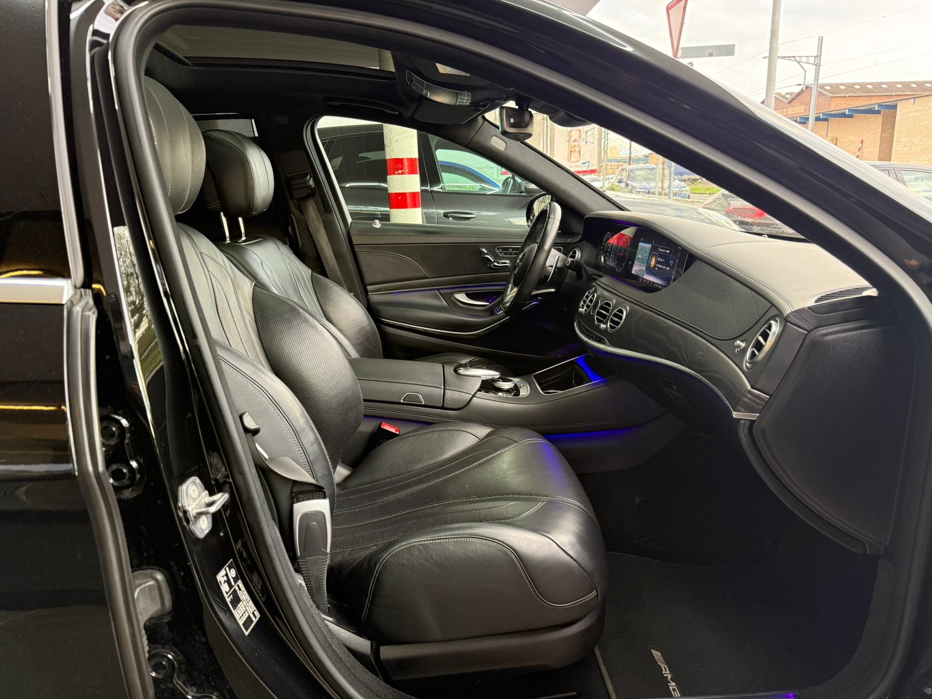 MERCEDES-BENZ S 400 d L AMG-Line 4Matic 9G-Tronic-image-20