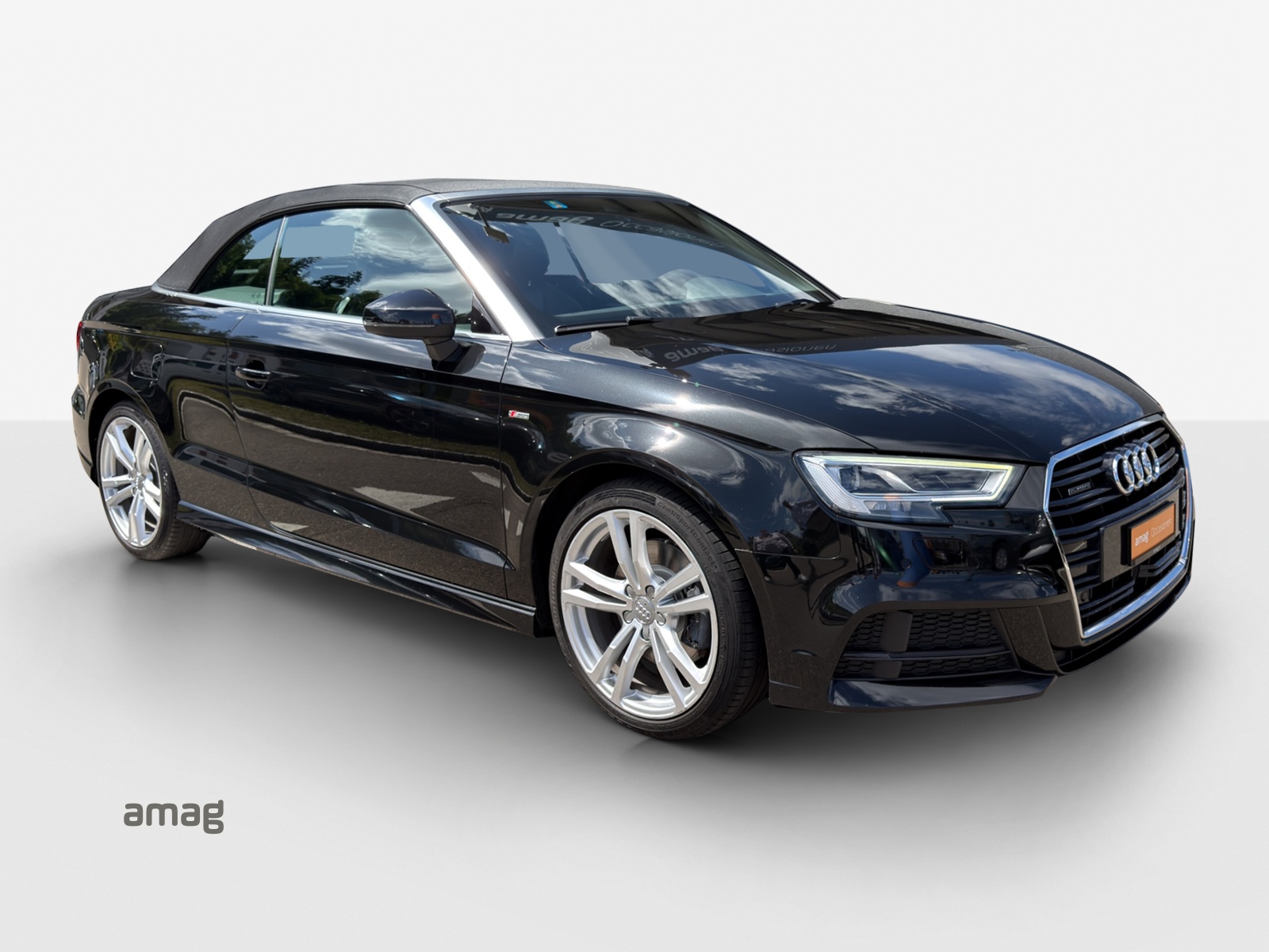 AUDI A3 Cabriolet 2.0 TFSI Sport Attraction quattro S-tronic-image-5
