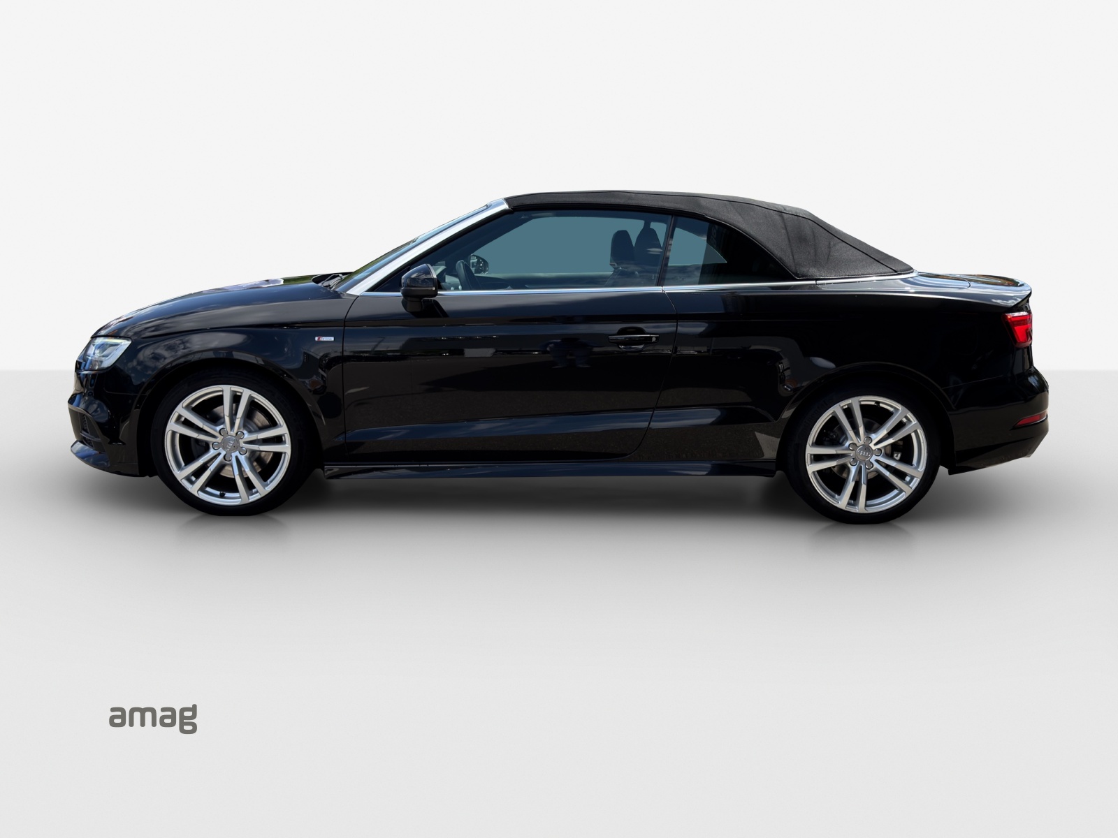 AUDI A3 Cabriolet 2.0 TFSI Sport Attraction quattro S-tronic-image-1