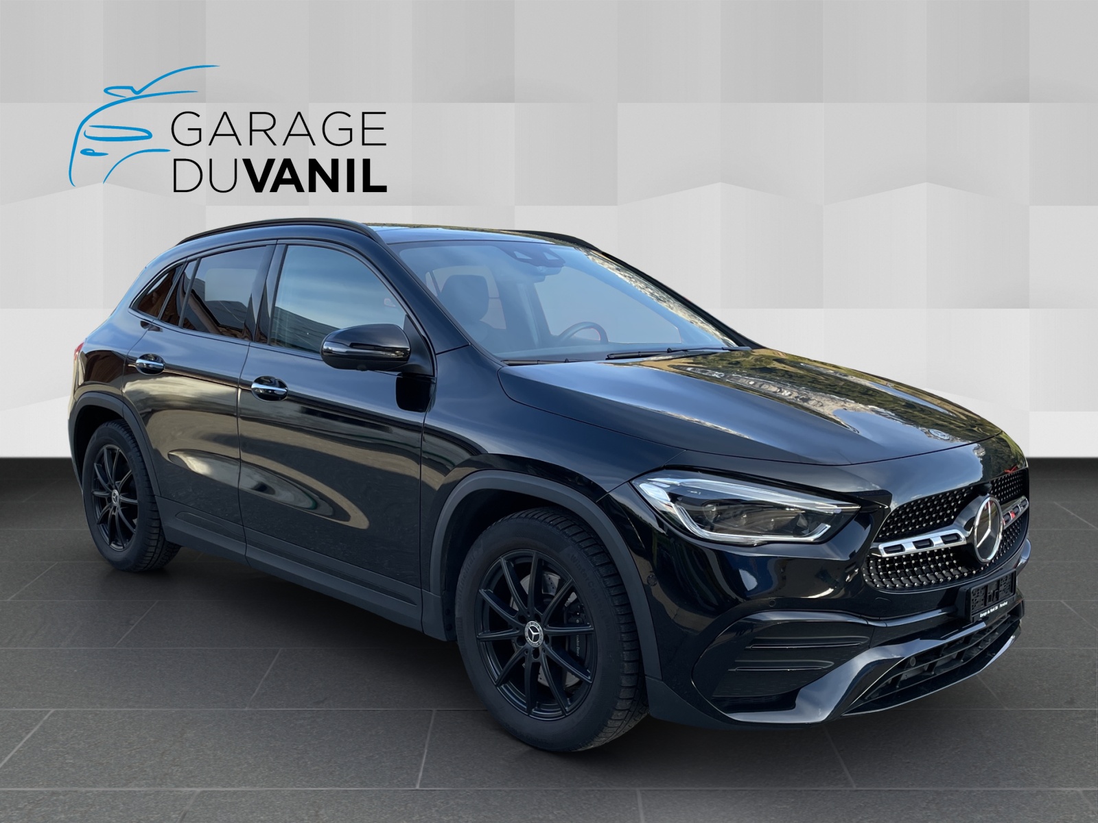 MERCEDES-BENZ GLA 250 4Matic AMG Line 8G-DCT-image-7